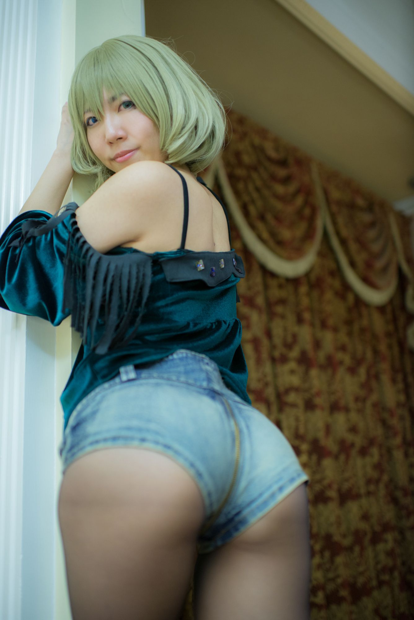 Ayane(あやね) 《Idolmaster》Takagaki Kaede(高垣楓) [Wolf Fang!!]/(100P)