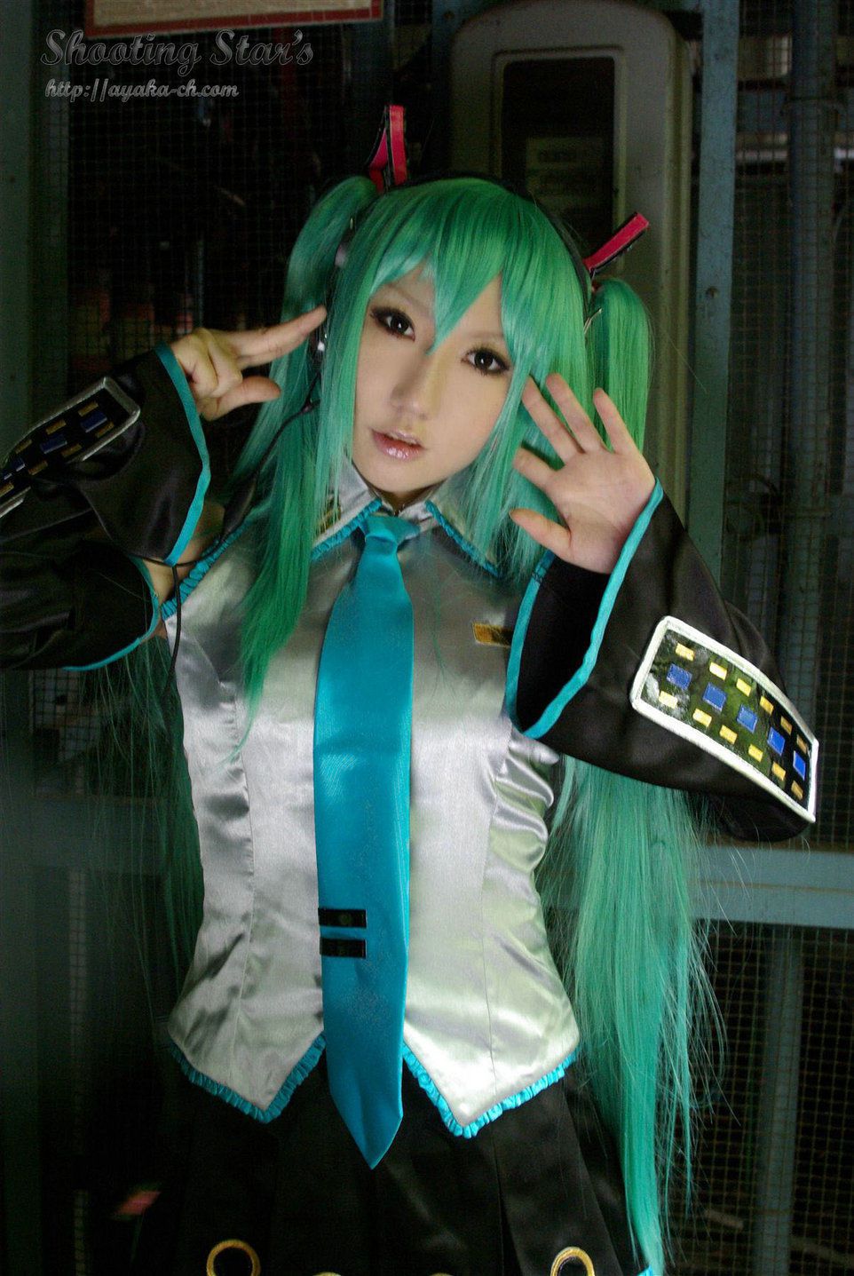 Saku サク 《VOCALOID》Hatsune Miku [Shooting Star s]/(70P)