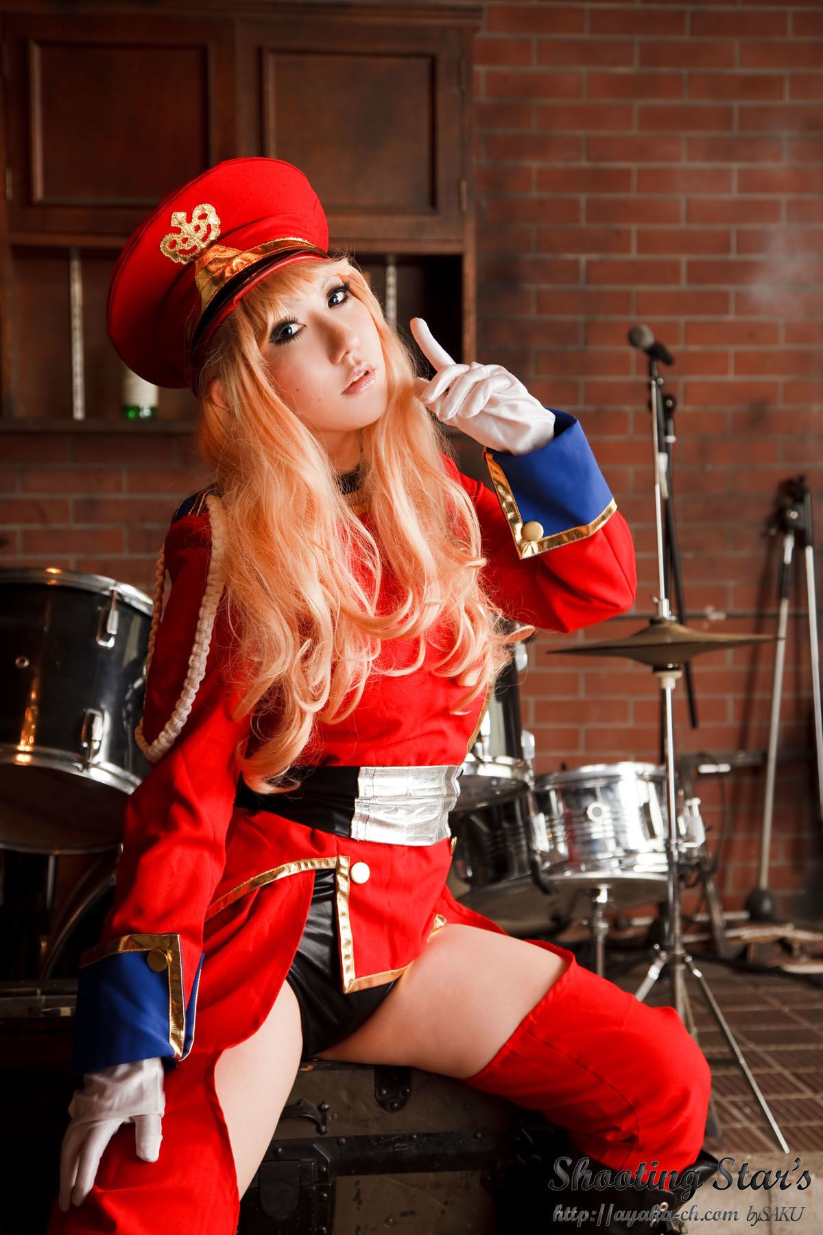 绫香サク 《Macros》Sheryl Nome [Shooting Star s]/(107P)