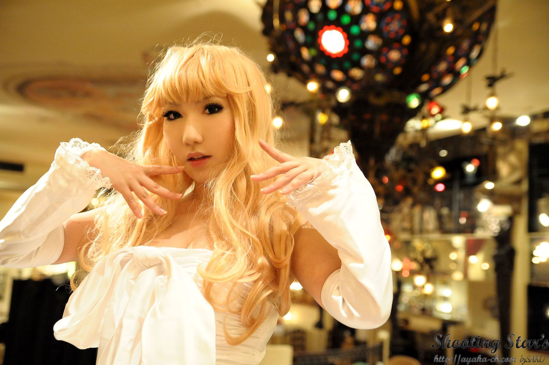 绫香サク 《Macros》Sheryl Nome [Shooting Star s]/(107P)