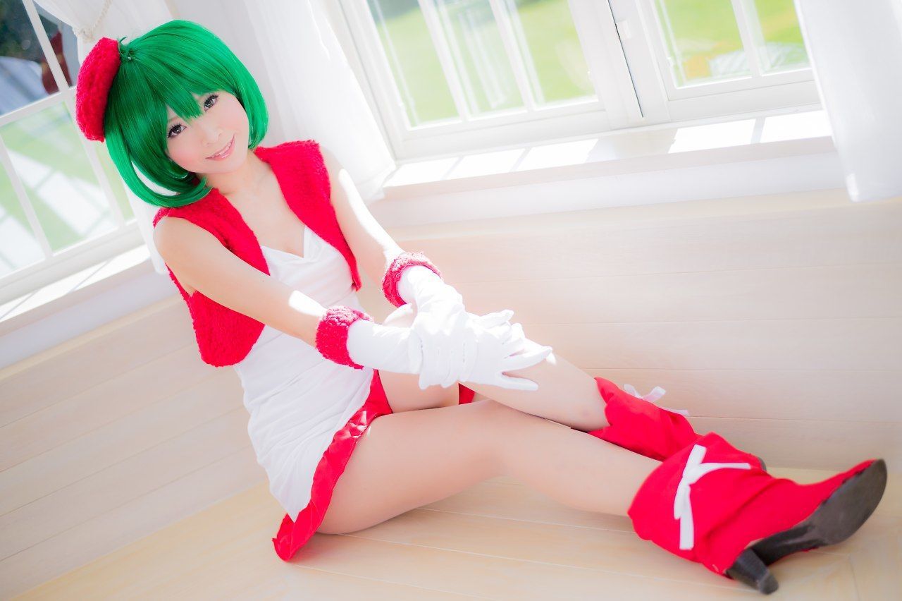 真白ゆき (Mashiro Yuki) コスプレ《Macros》Ranka Lee(Xmas ver.)/(100P)