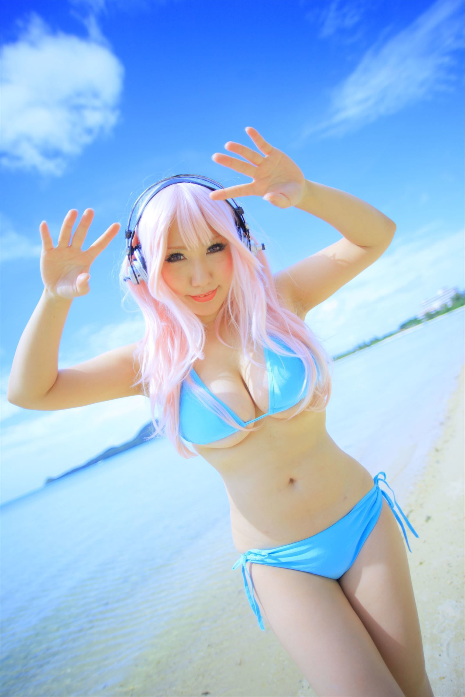 绫香サク (Saku サク Saku Ayaka) 《Sonicomi》Super Sonico [Shooting Star s]/(130P)