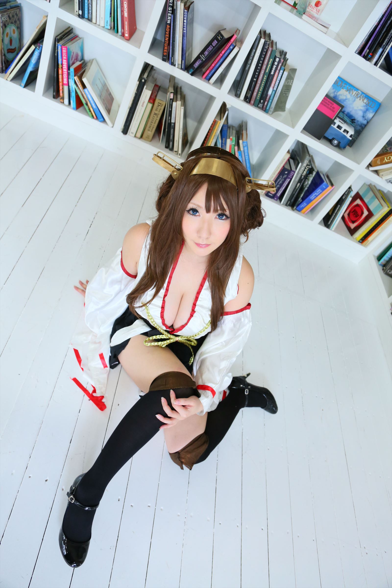 绫香サク 《Kantai Collection》Kongou 第二部 [Shooting Star s]/(110P)