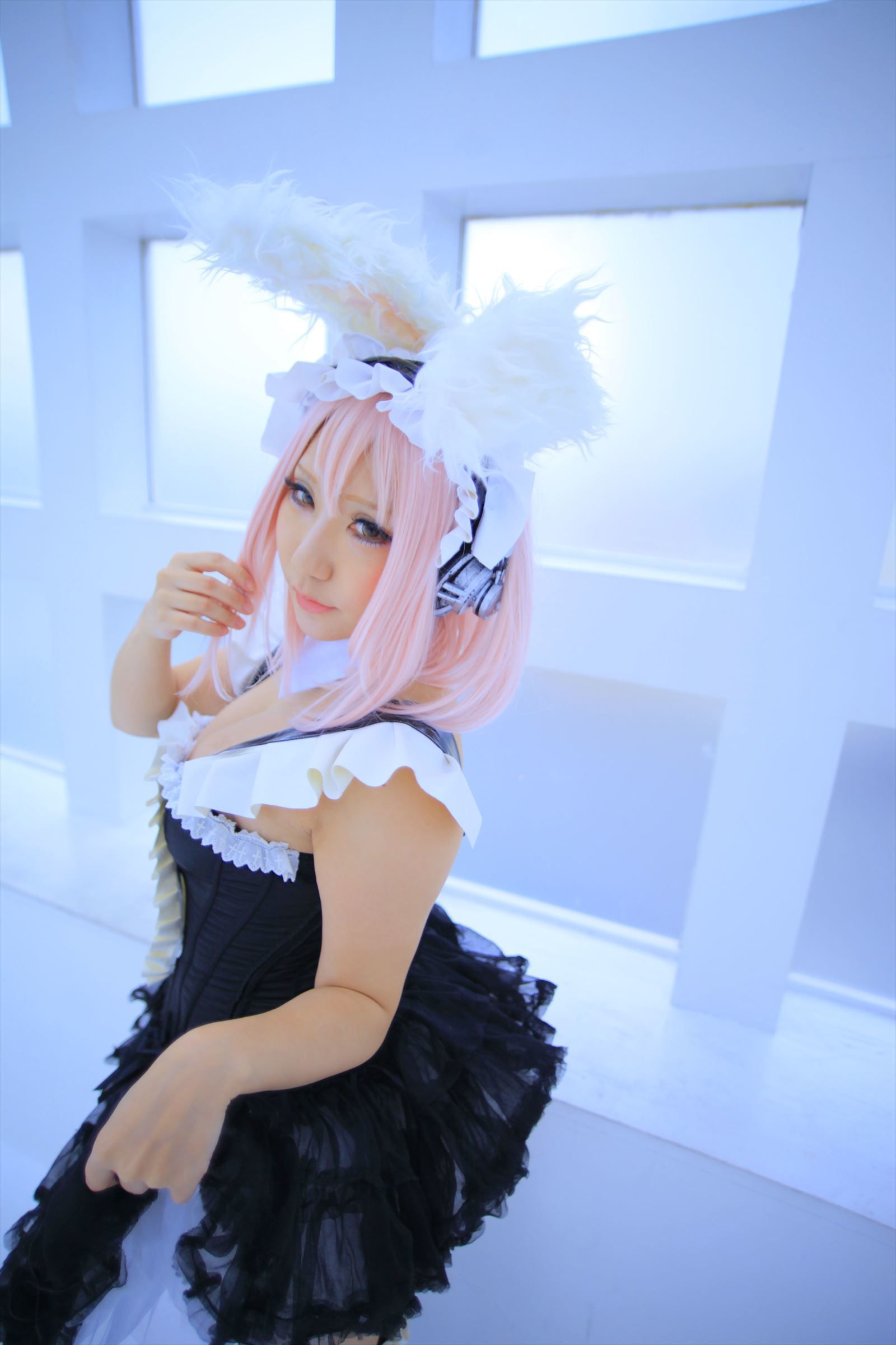 绫香サク (Saku サク Saku Ayaka) 《Sonicomi》Super Sonico [Shooting Star s]/(130P)