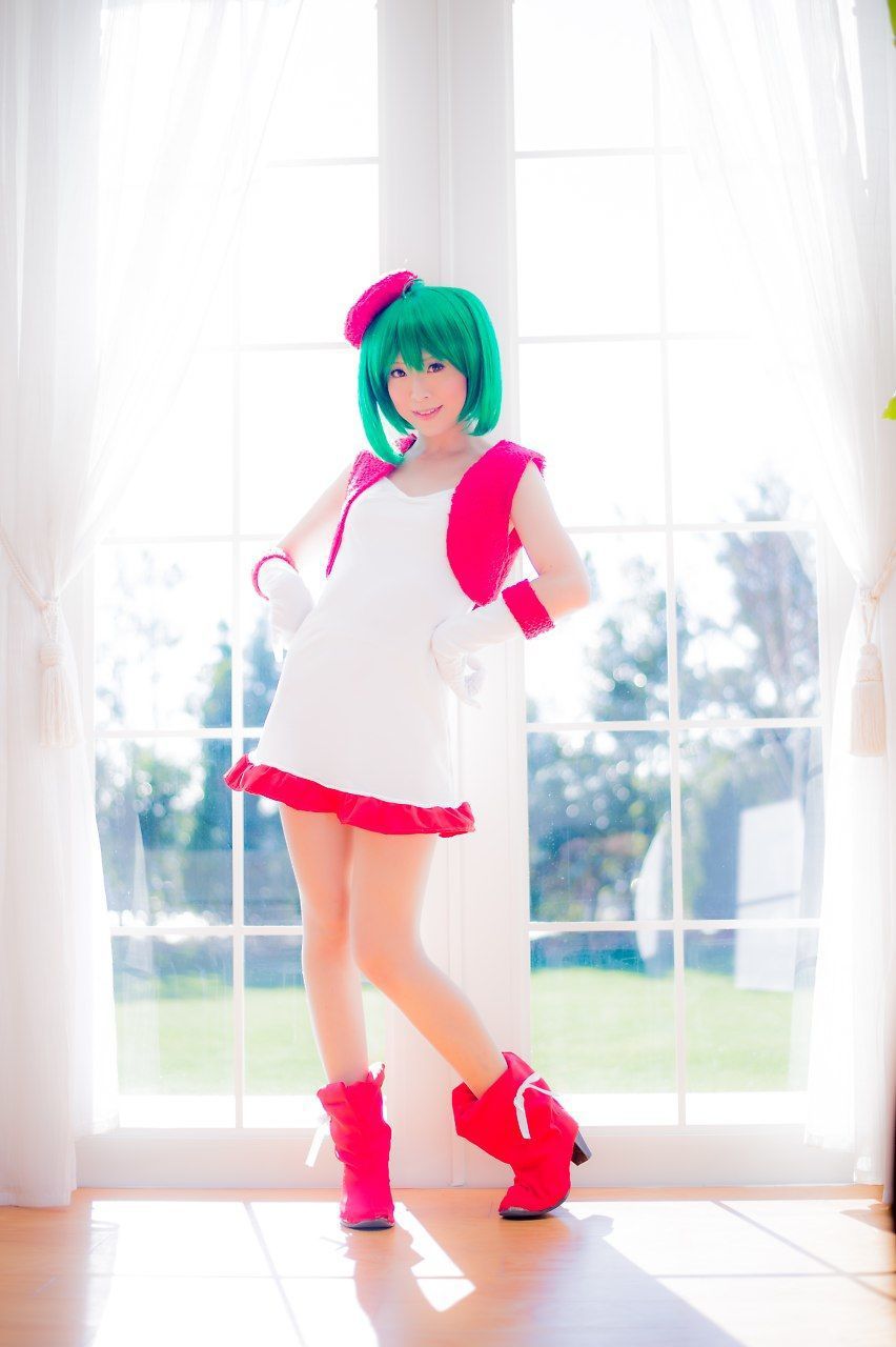 真白ゆき (Mashiro Yuki) コスプレ《Macros》Ranka Lee(Xmas ver.)/(100P)