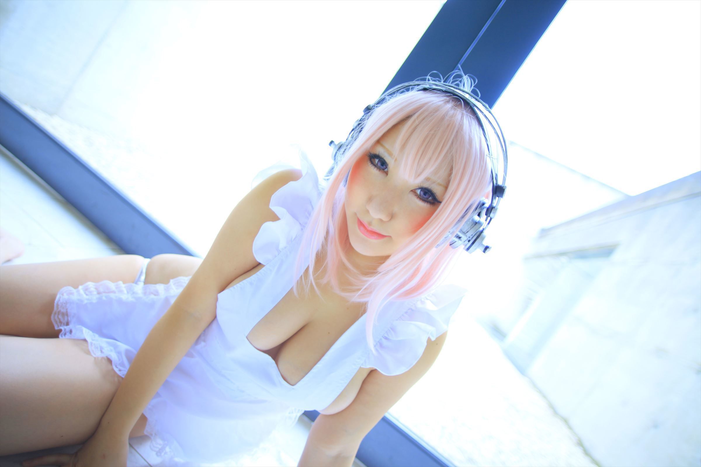 绫香サク (Saku サク Saku Ayaka) 《Sonicomi》Super Sonico [Shooting Star s]/(130P)