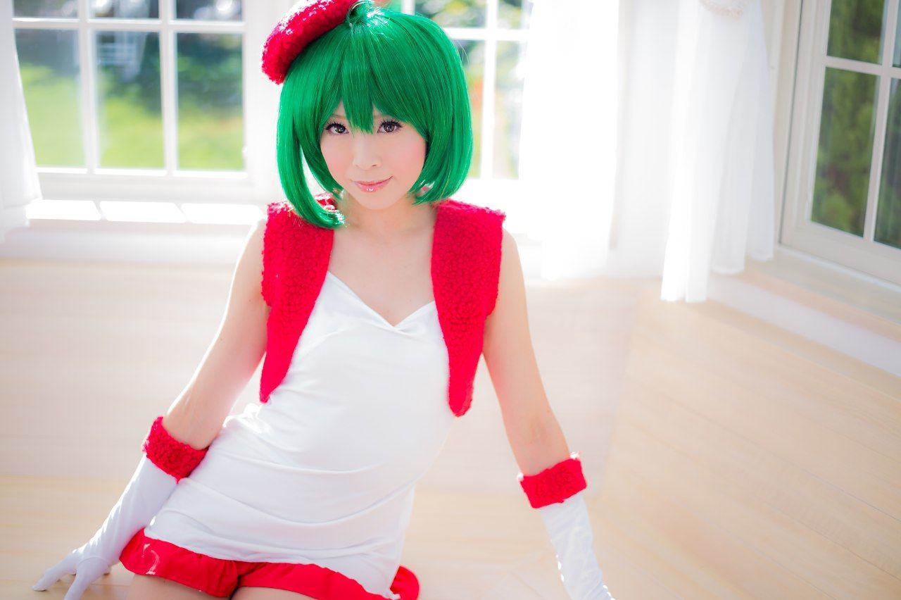 真白ゆき (Mashiro Yuki) コスプレ《Macros》Ranka Lee(Xmas ver.)/(100P)