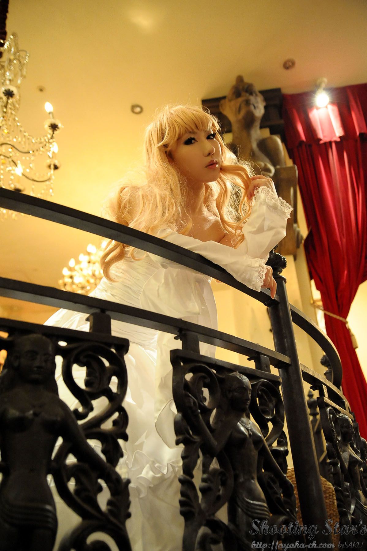 绫香サク 《Macros》Sheryl Nome [Shooting Star s]/(107P)