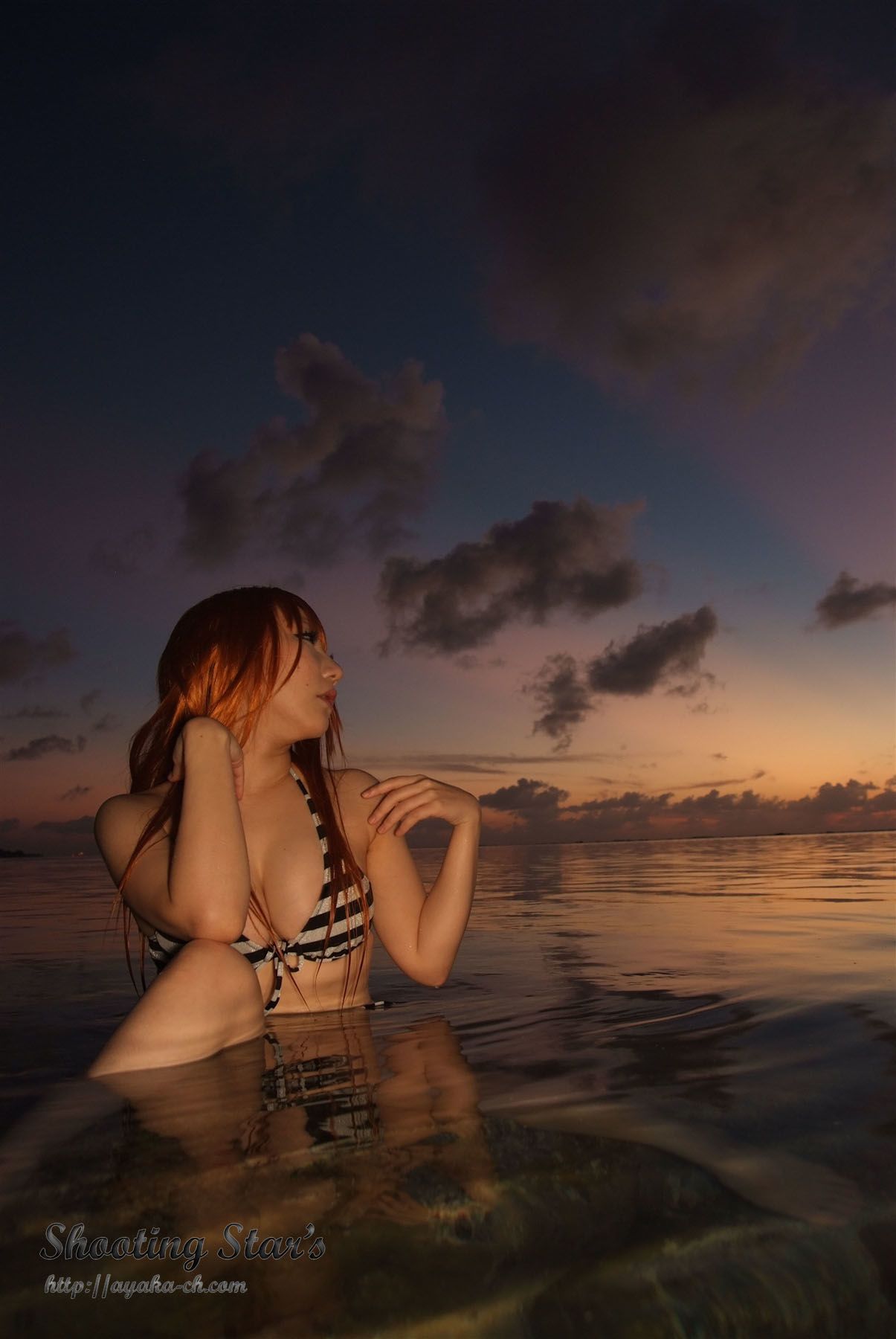 绫香サク  DEAD OR ALIVE XTREME『Cassis Orange』/(150P)