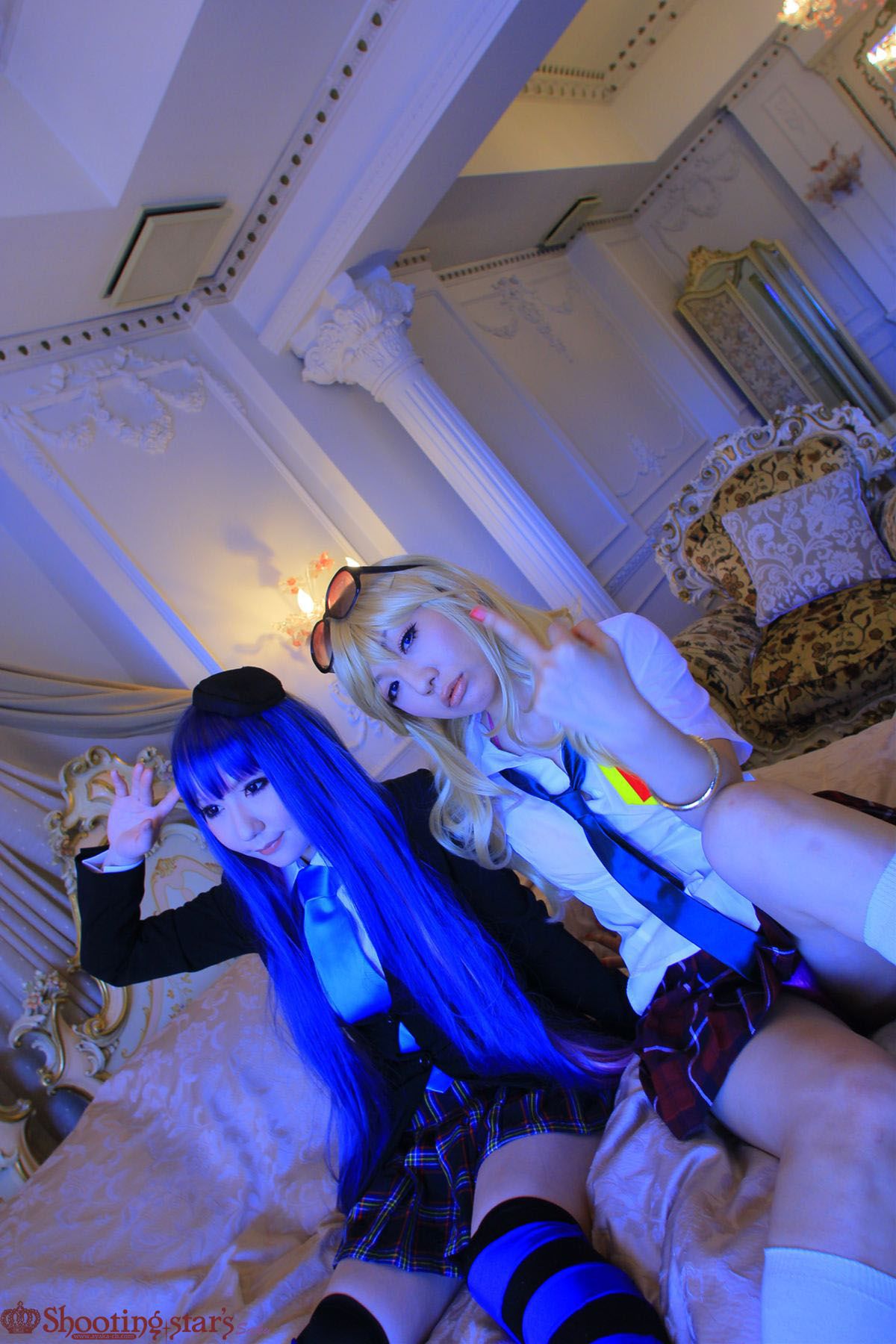 绫香サク (Saku サク Saku Ayaka) &Hanamura Saki(花邑沙希)《Panty & Stocking with Garterbelt》 [Shooting Star s]/(99P)