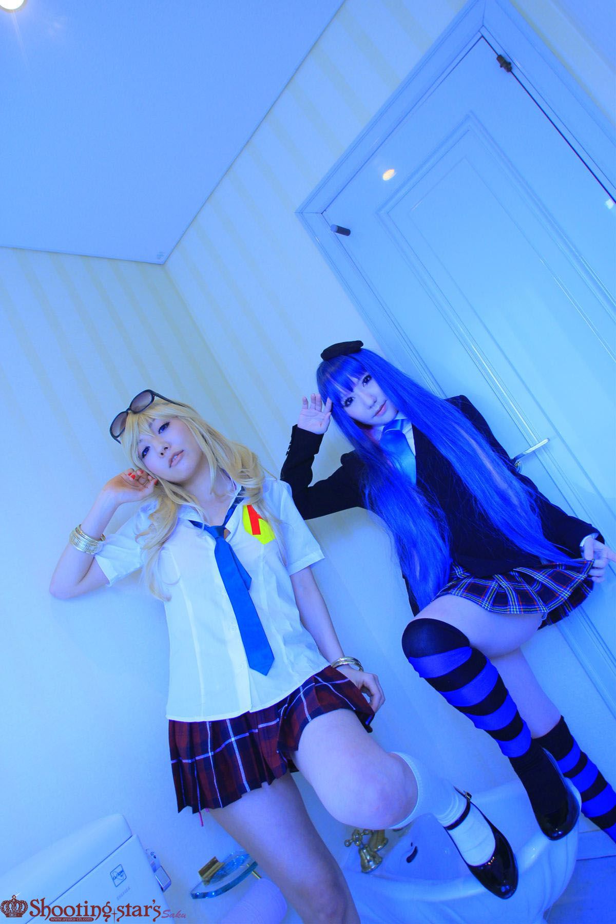 绫香サク (Saku サク Saku Ayaka) &Hanamura Saki(花邑沙希)《Panty & Stocking with Garterbelt》 [Shooting Star s]/(99P)