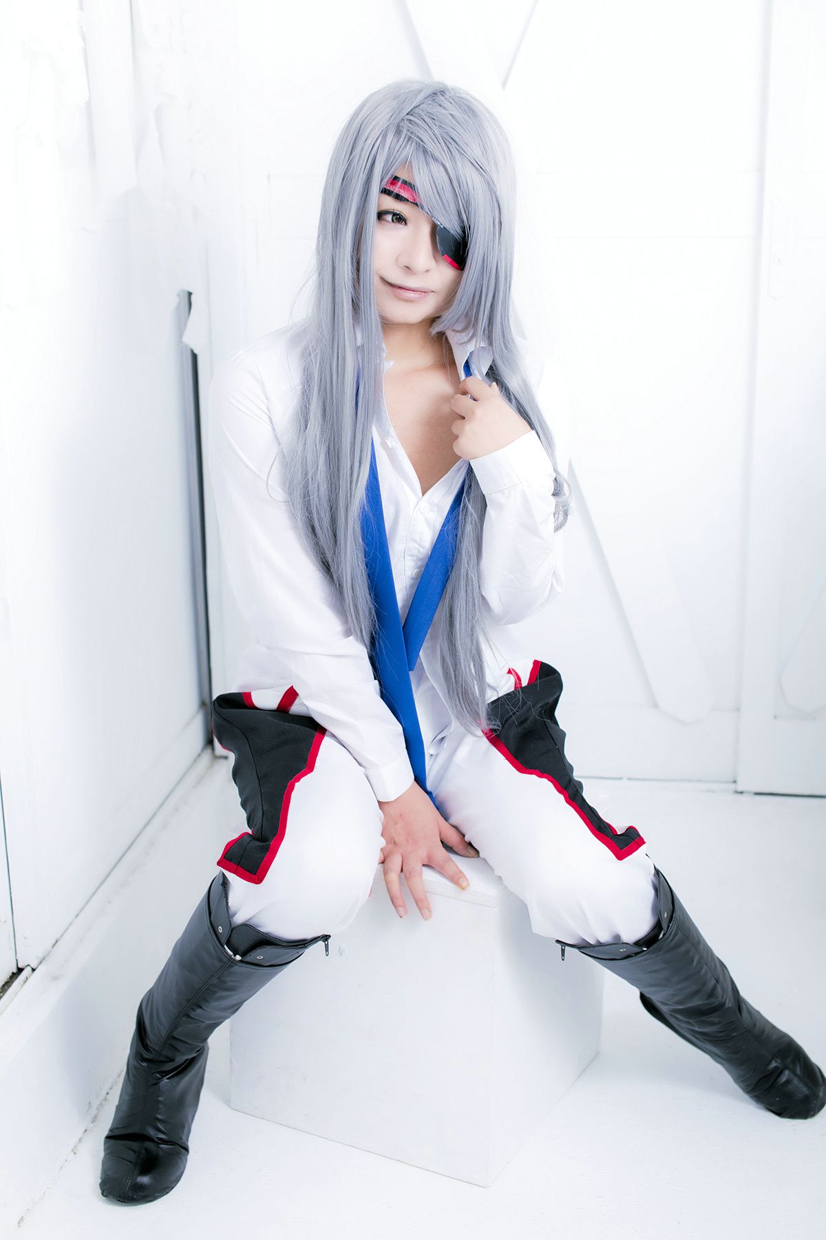 円ちゃみ (Madoka Chami) 《Infinite Stratos》Laura Bodewig [sophillia]/(100P)