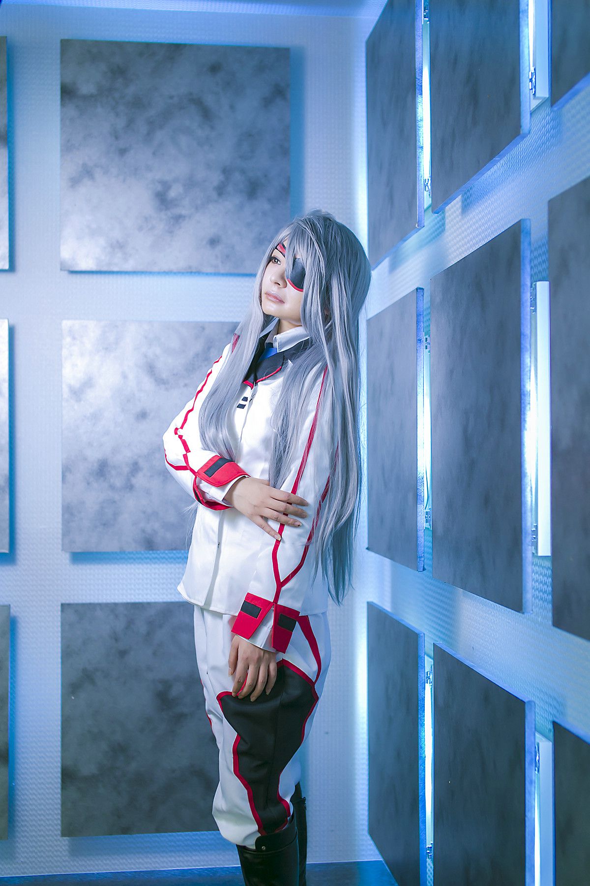 円ちゃみ (Madoka Chami) 《Infinite Stratos》Laura Bodewig [sophillia]/(100P)