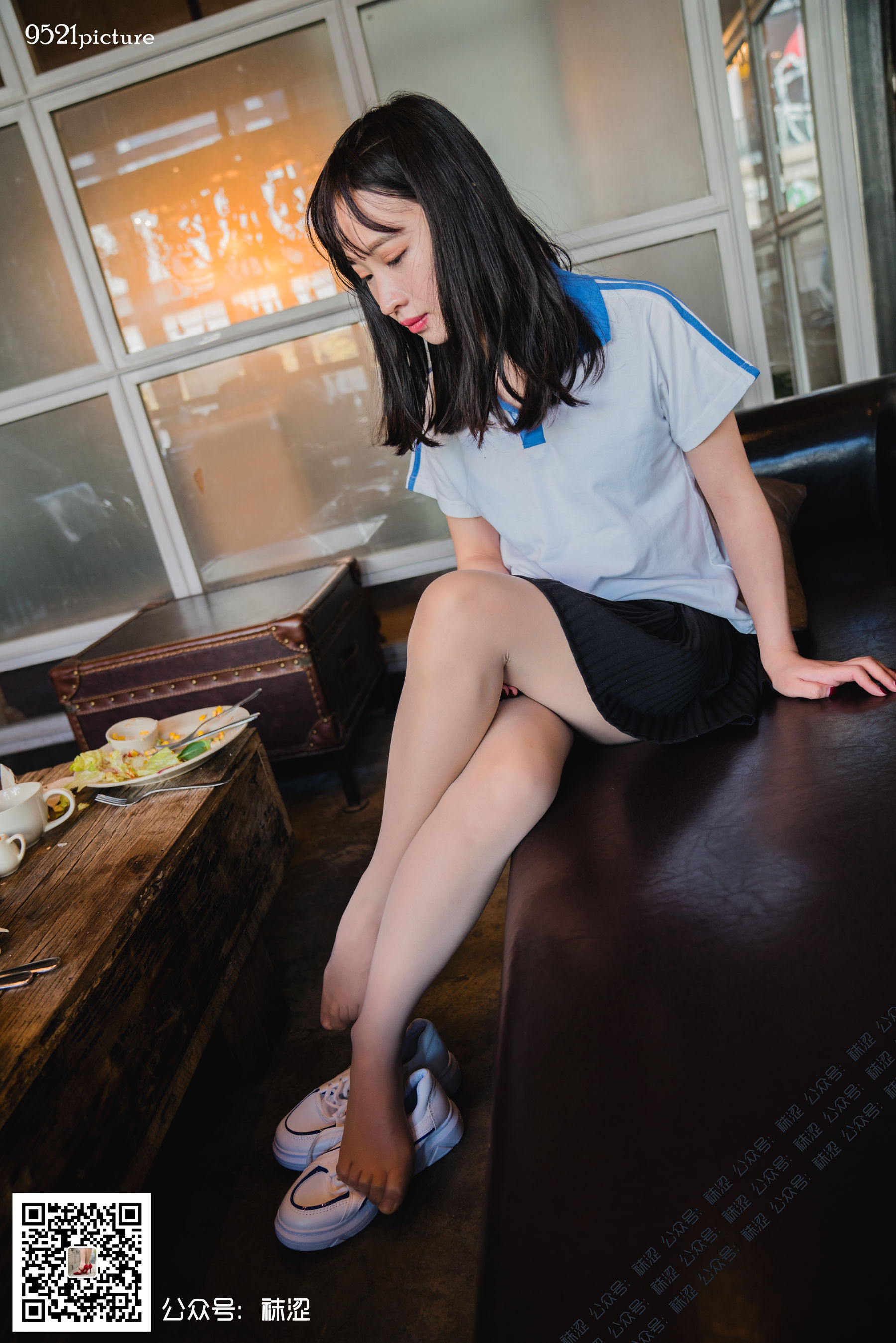 [袜涩] VOL.030 Amanda 学生制服/(52P)