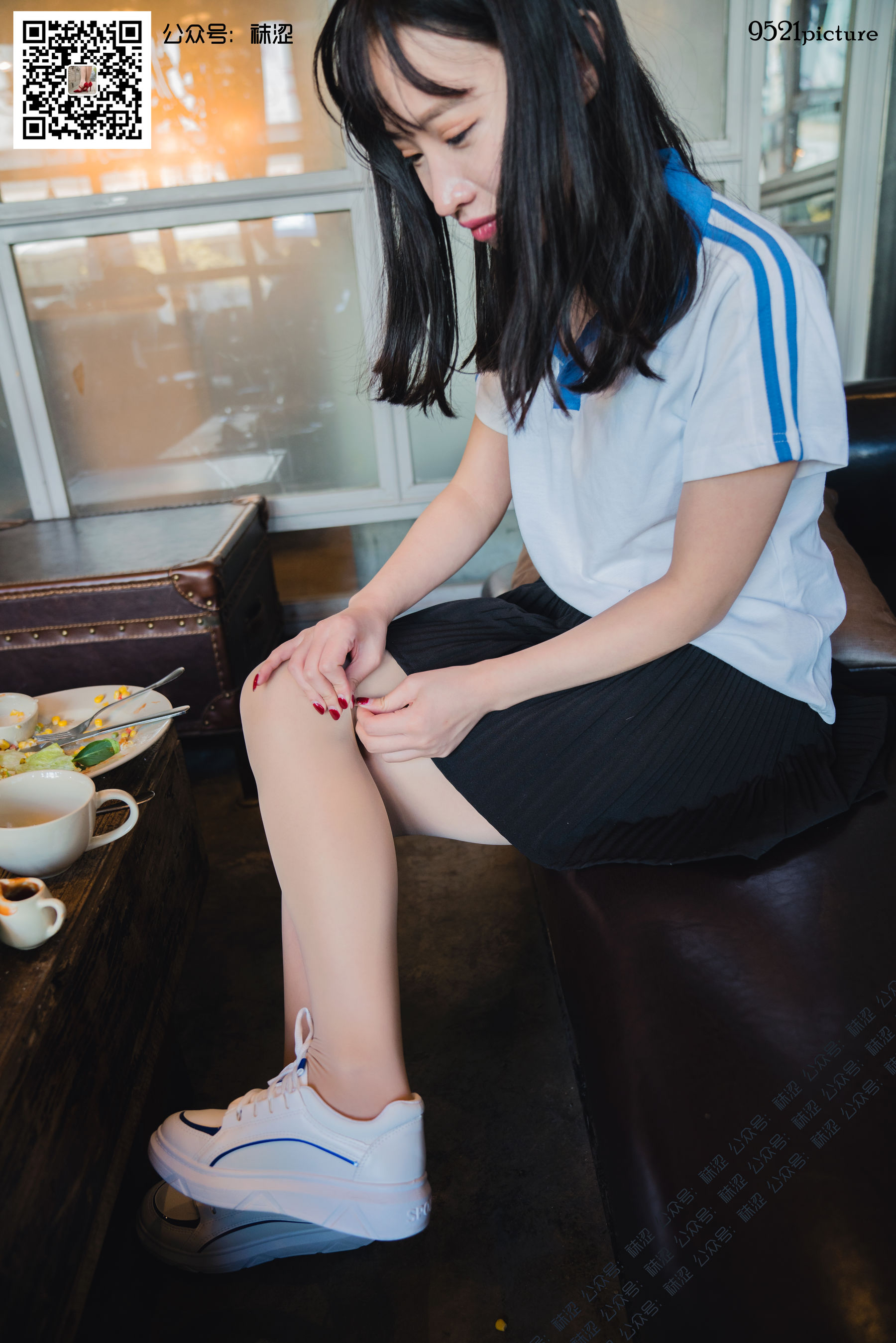 [袜涩] VOL.030 Amanda 学生制服/(52P)