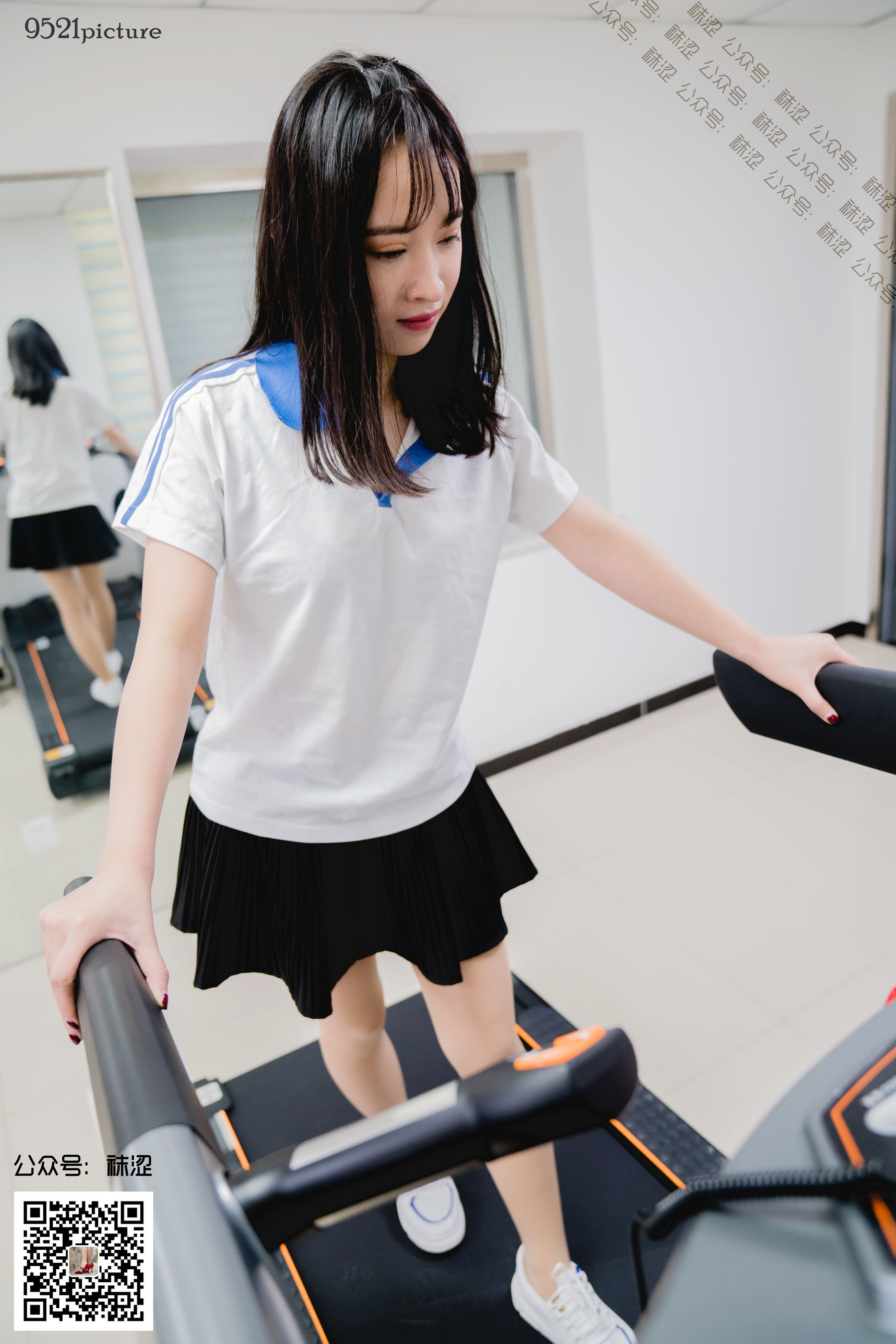 [袜涩] VOL.030 Amanda 学生制服/(52P)