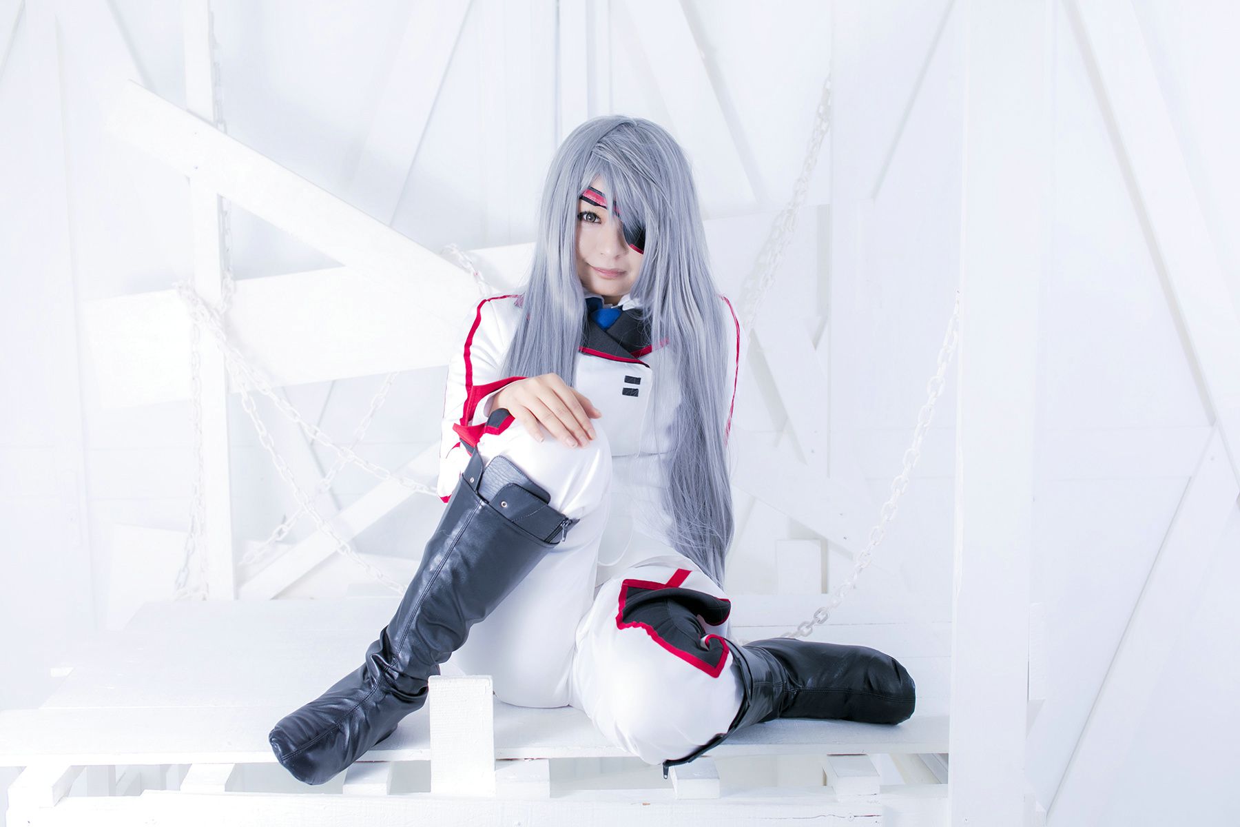 円ちゃみ (Madoka Chami) 《Infinite Stratos》Laura Bodewig [sophillia]/(100P)