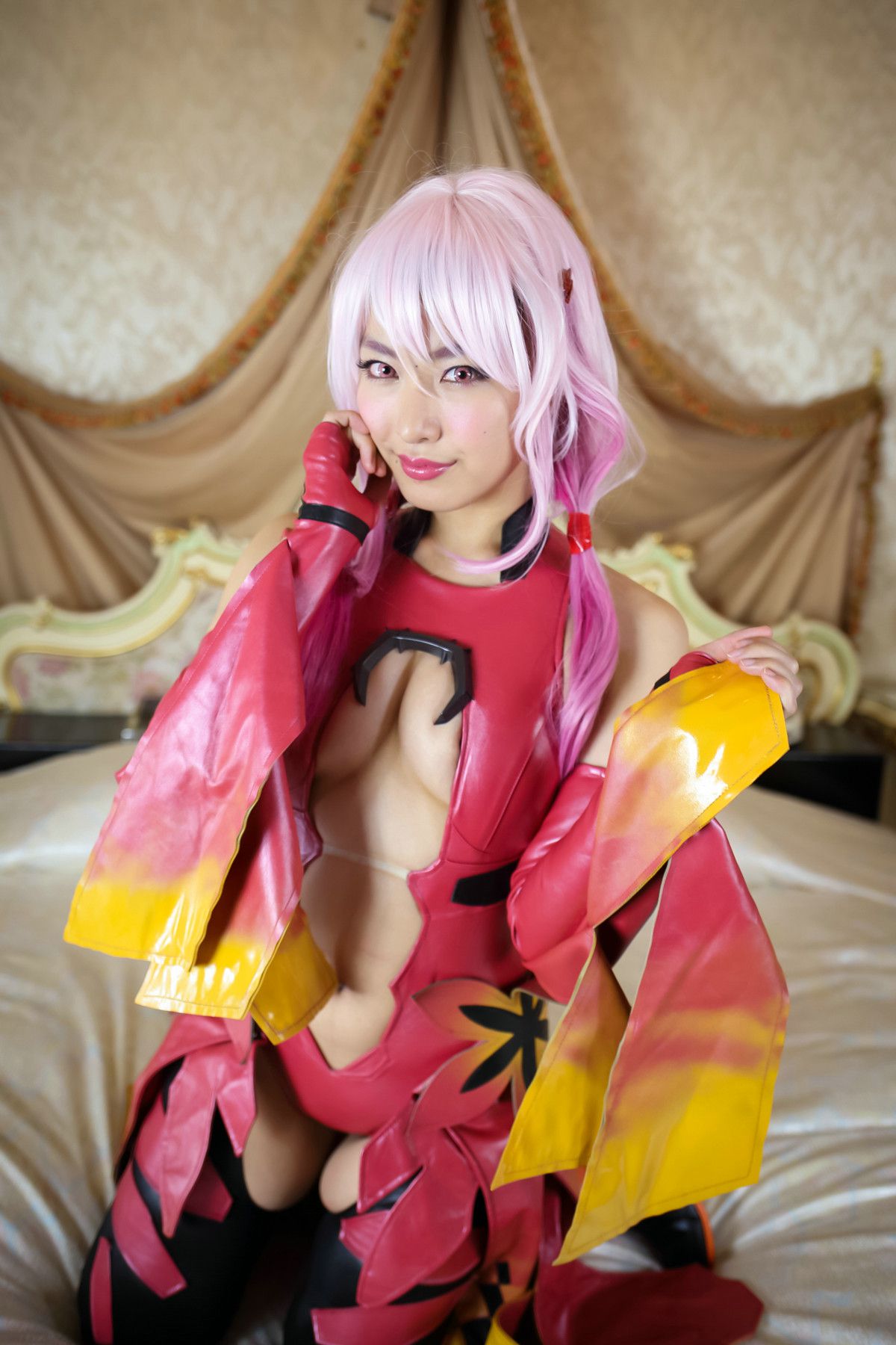 由愛可奈 《Guilty Crown》楪いのり [SEVEN D SISTERS]/(69P)