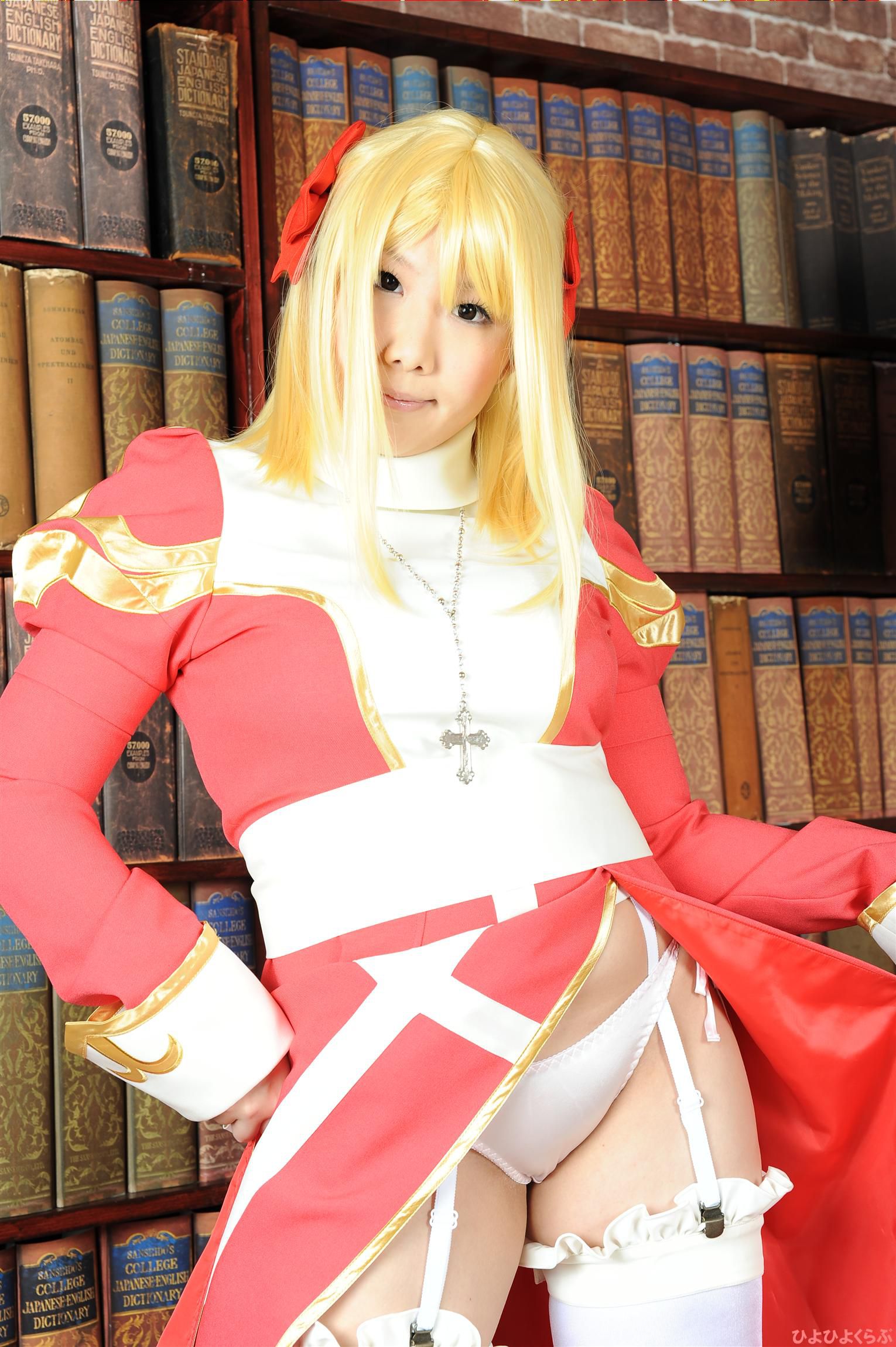 丹雫ひよ (Nishizuku Hiyo) 《Ragnarok Online》High Priest  [HiyoHiyo Club]/(100P)