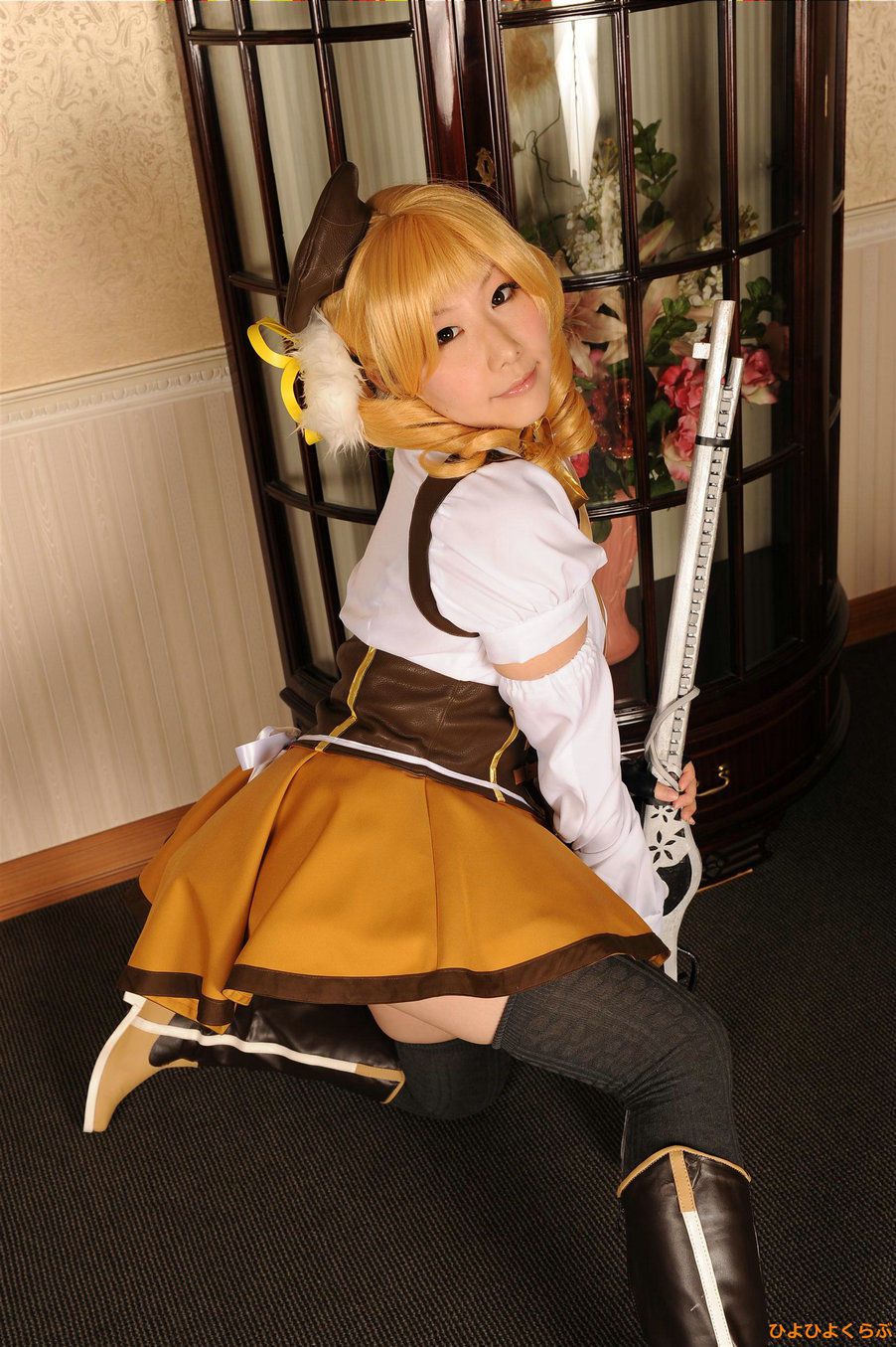 丹雫ひよ (Nishizuku Hiyo) 《Mahou Shoujo Madoka Magica》Tomoe Mami  [HiyoHiyo Club]/(100P)