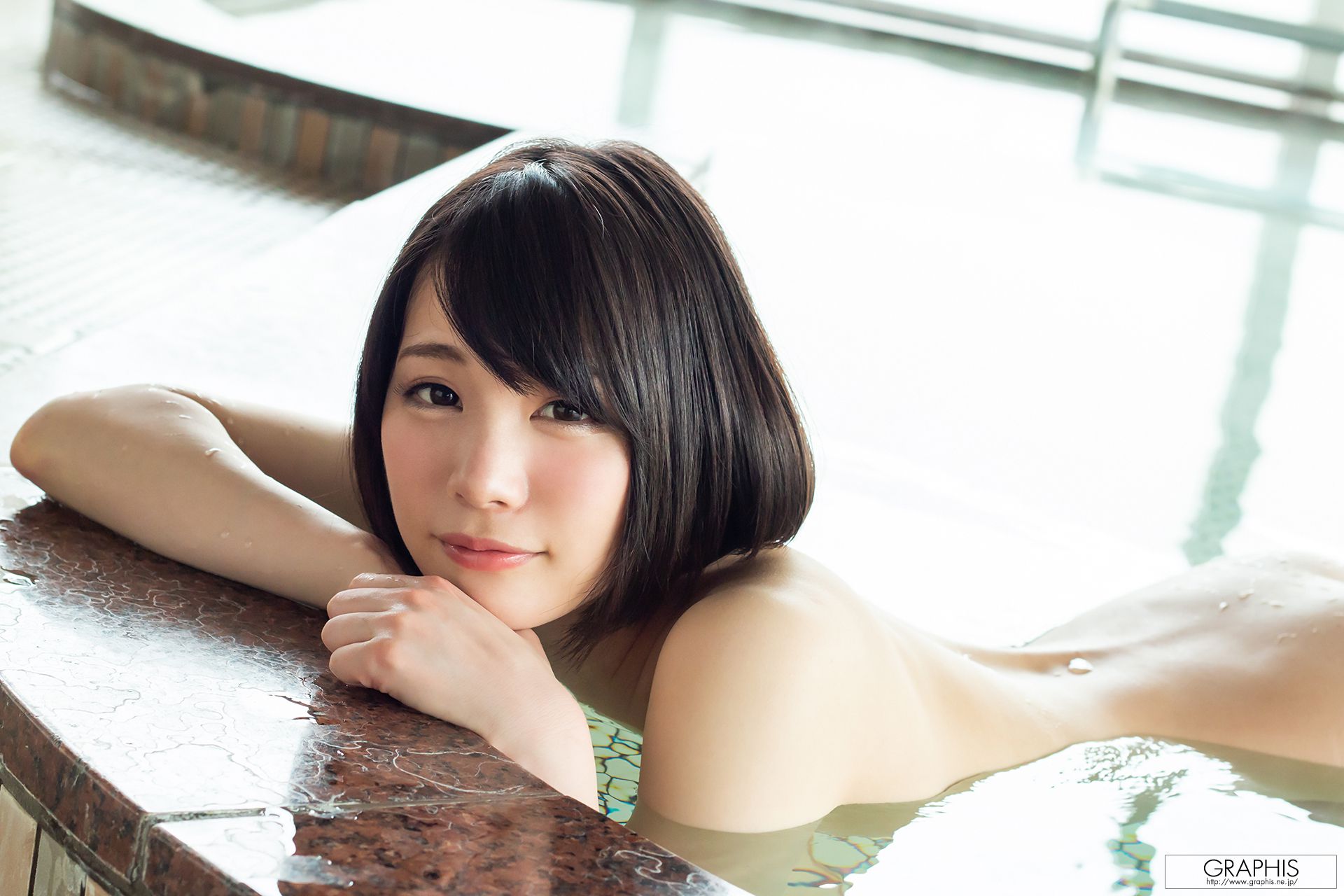 [Graphis] Summer Special Airi Suzumura 鈴村 あいり『 Days of Love 』/(74P)