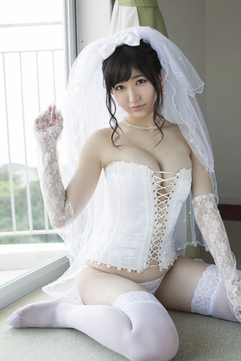 [YS-Web] Vol.784 Mayu Tsukishiro 月城まゆ Peach Hip Girl/(78P)