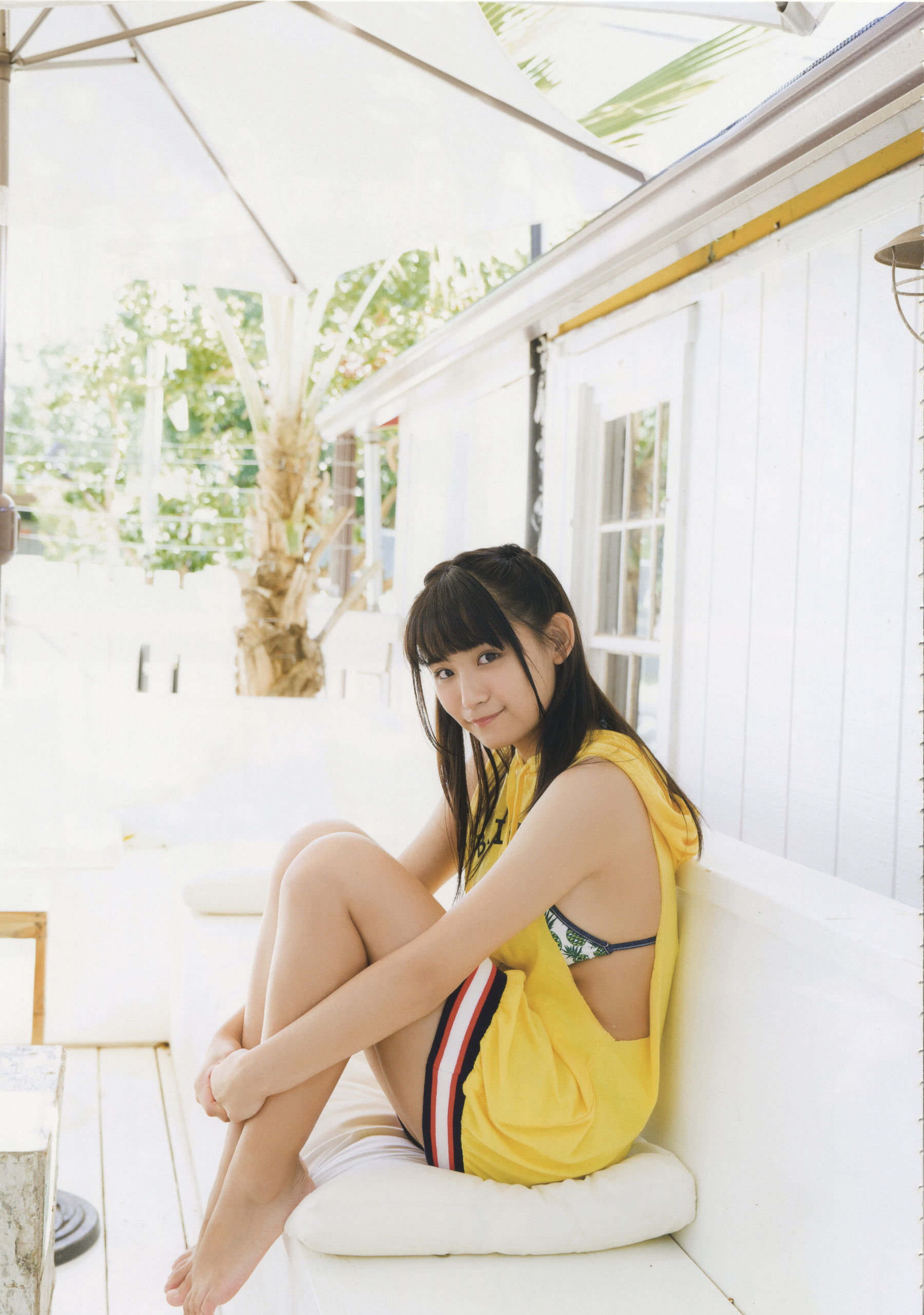 浅川梨奈 ファースト写真集 なないろ [HQ]/(119P)