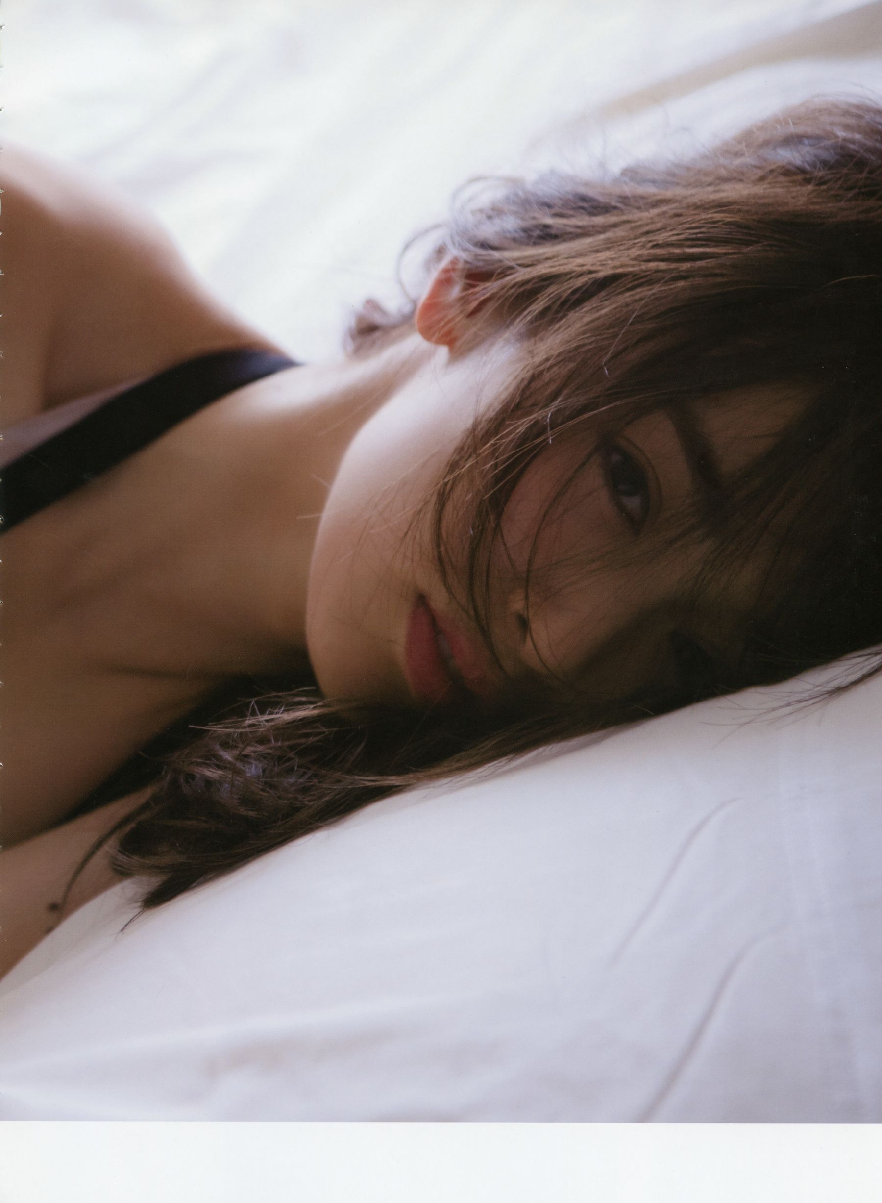 Rika Izumi 泉里香 1st Photobook「Rika!」/(126P)