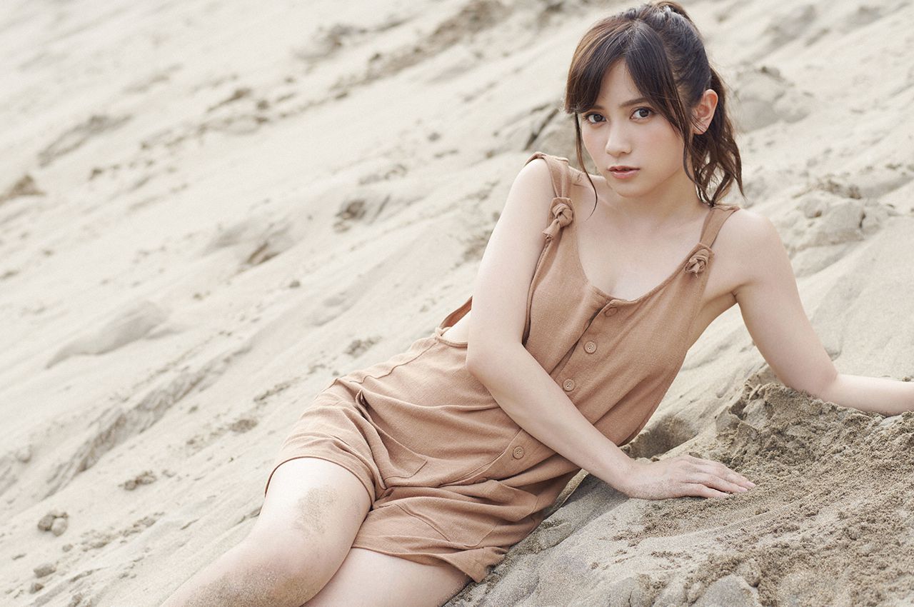 [WPB-net] No.221 桃月なしこ 「マジナツ～Magic of Summer～」スペシャル写真集/(145P)