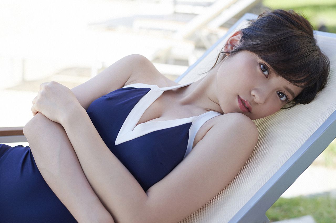 [WPB-net] No.221 桃月なしこ 「マジナツ～Magic of Summer～」スペシャル写真集/(145P)