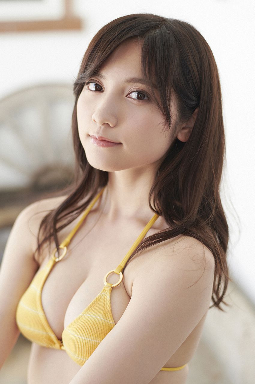 [WPB-net] No.221 桃月なしこ 「マジナツ～Magic of Summer～」スペシャル写真集/(145P)