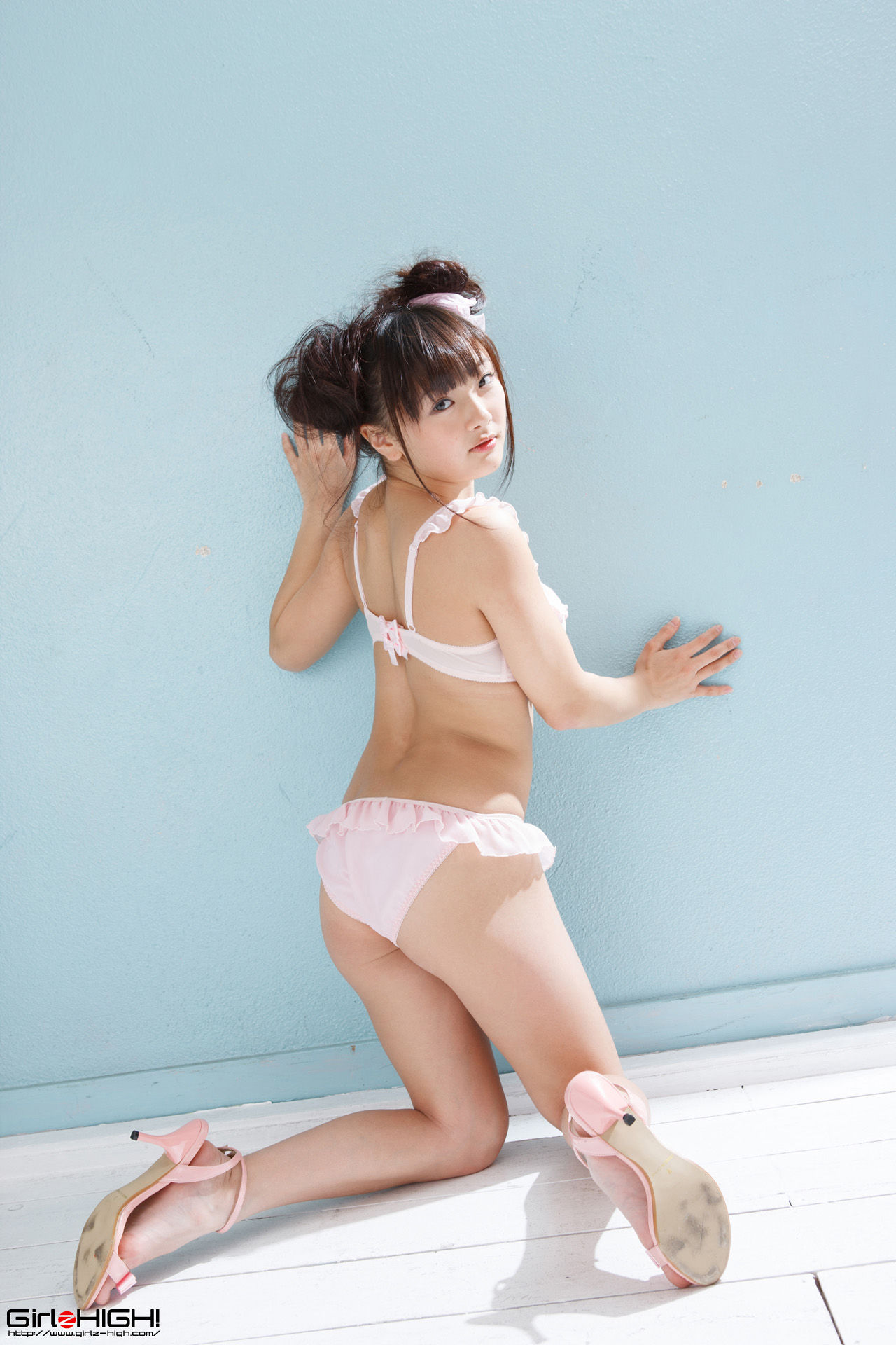 [Girlz-High] Niina Aizawa 愛沢新菜 #g028 Gravure Gallery 3.3/(40P)