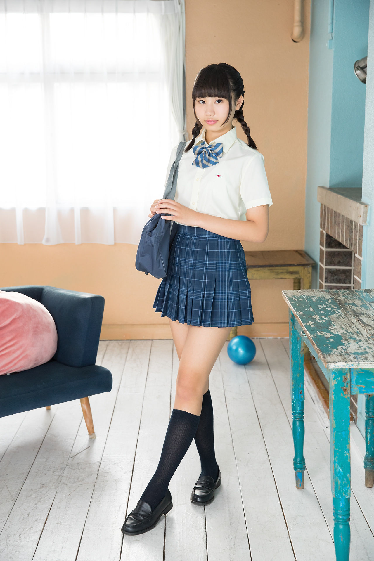 [Minisuka.tv] Kurumi Miyamaru 宮丸くるみ - Regular Gallery 3.1/(40P)