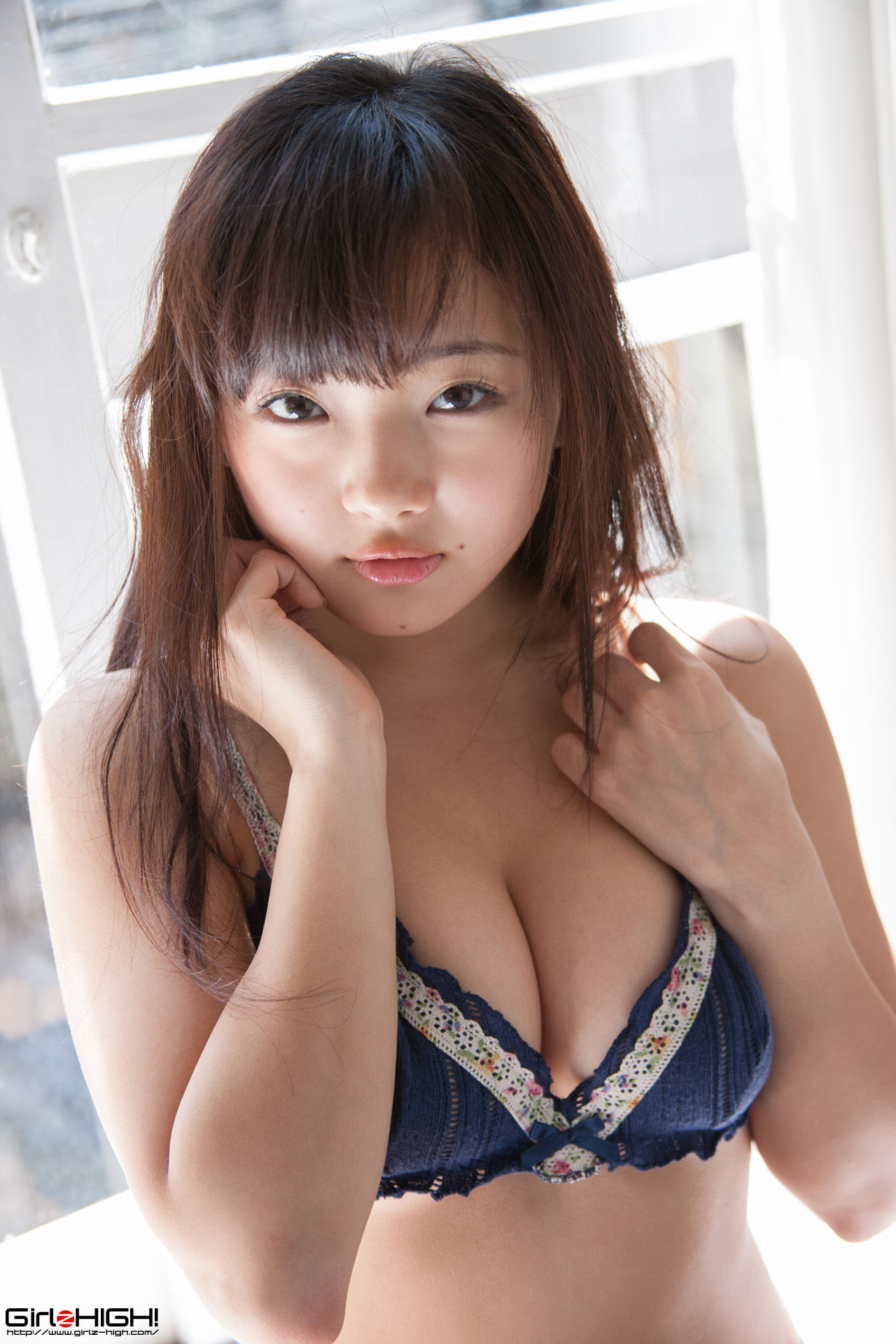 [Girlz-High] Niina Aizawa 愛沢新菜 #g031 Gravure Gallery 4.4/(40P)