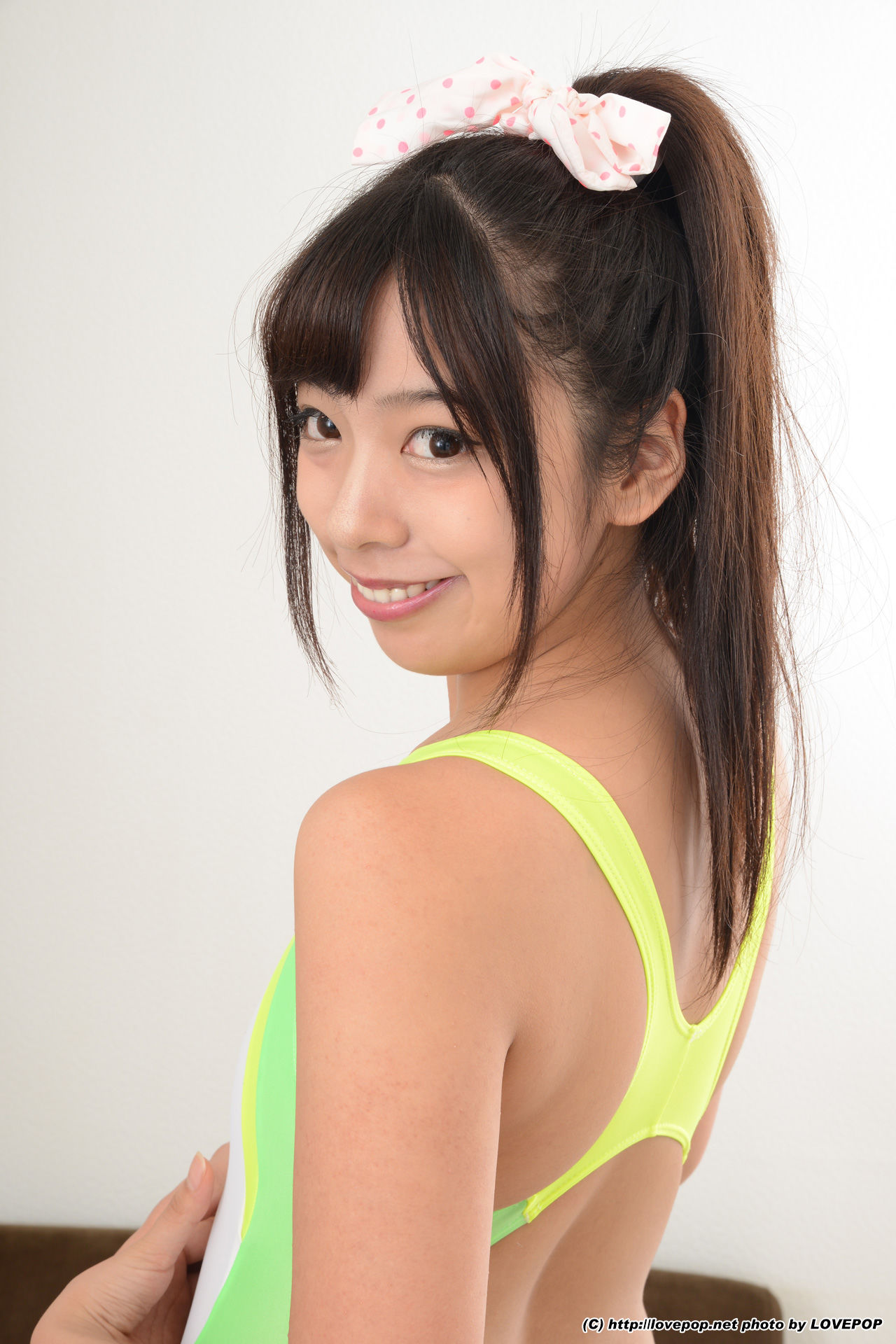 [LOVEPOP] Hanako Sakisaka 咲坂花恋 clothes change to a swim suit! - PPV/(90P)