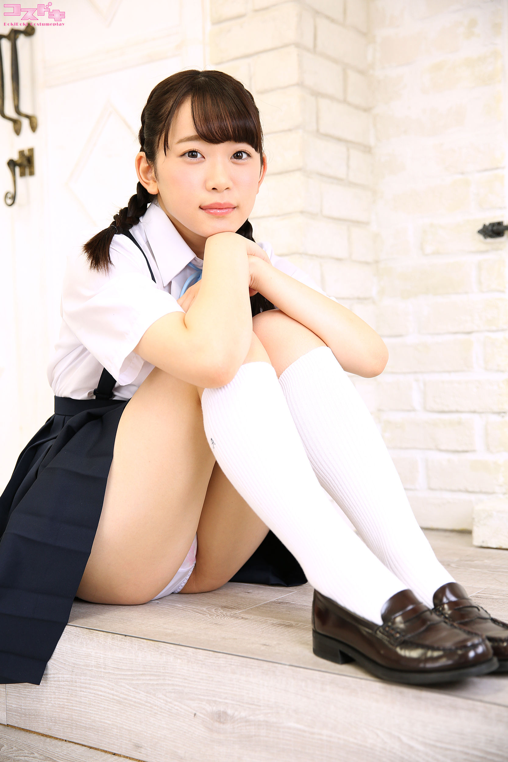 [Cosdoki] Yura Kano 架乃ゆら kanoyura_pic_seifuku1/(48P)