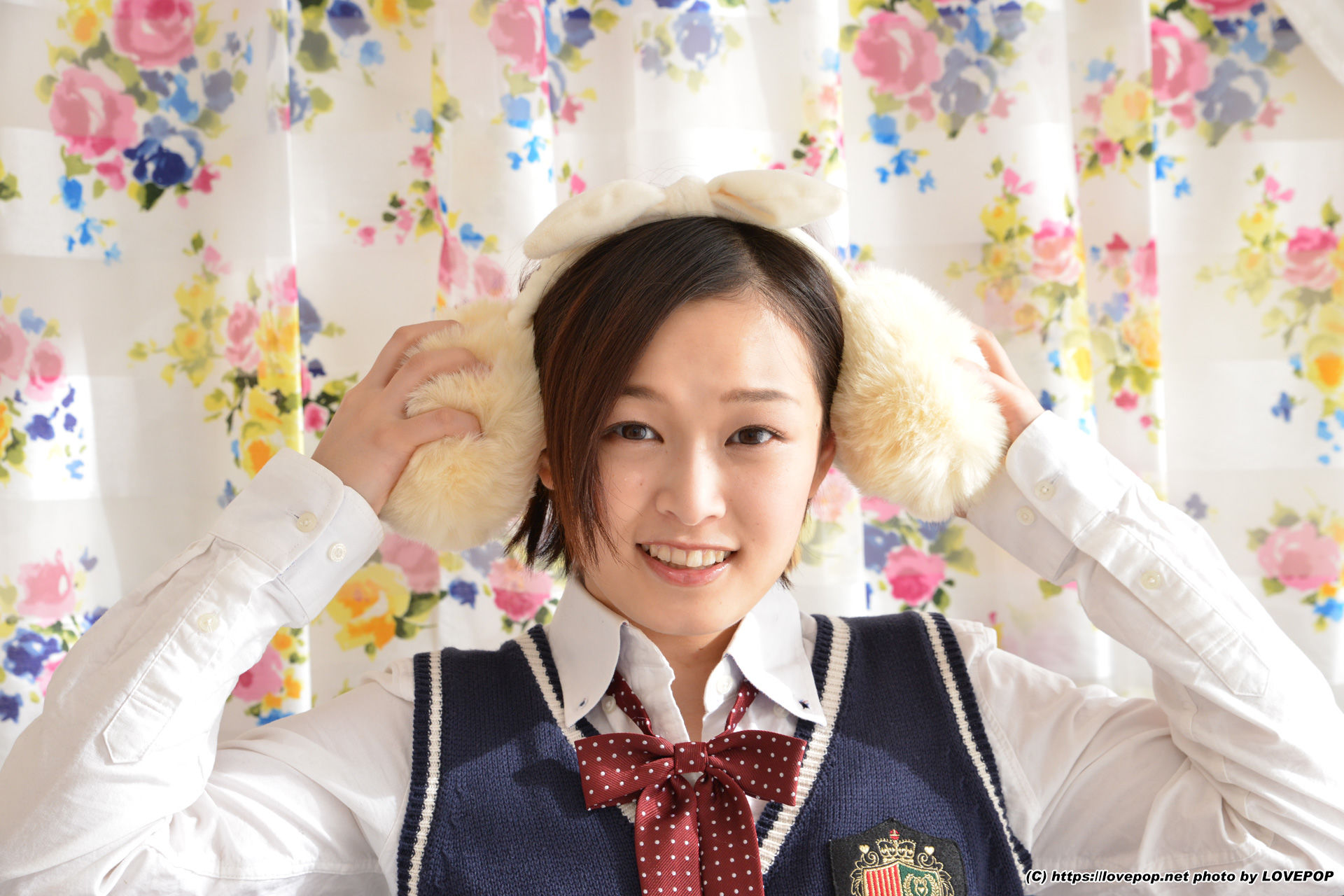 [LOVEPOP] Takeuchi Makoto 竹内真琴 Photoset 04/(90P)