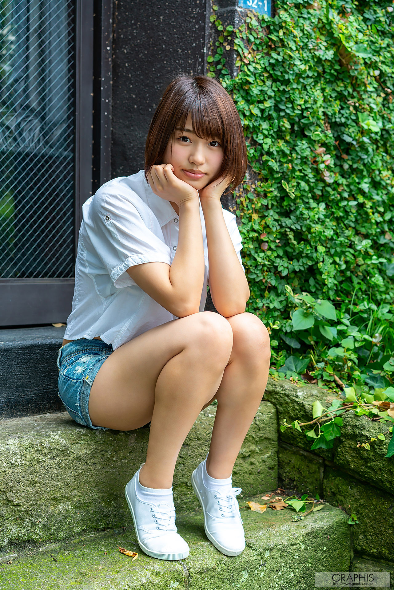 [Graphis] First Gravure 初脱ぎ娘 Mahiro Tadai 唯井まひろ/(78P)