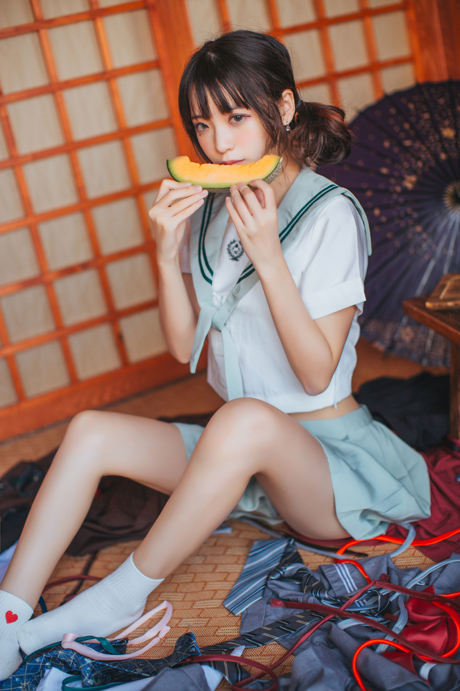 [网红COSER] 疯猫ss - 少女/(24P)