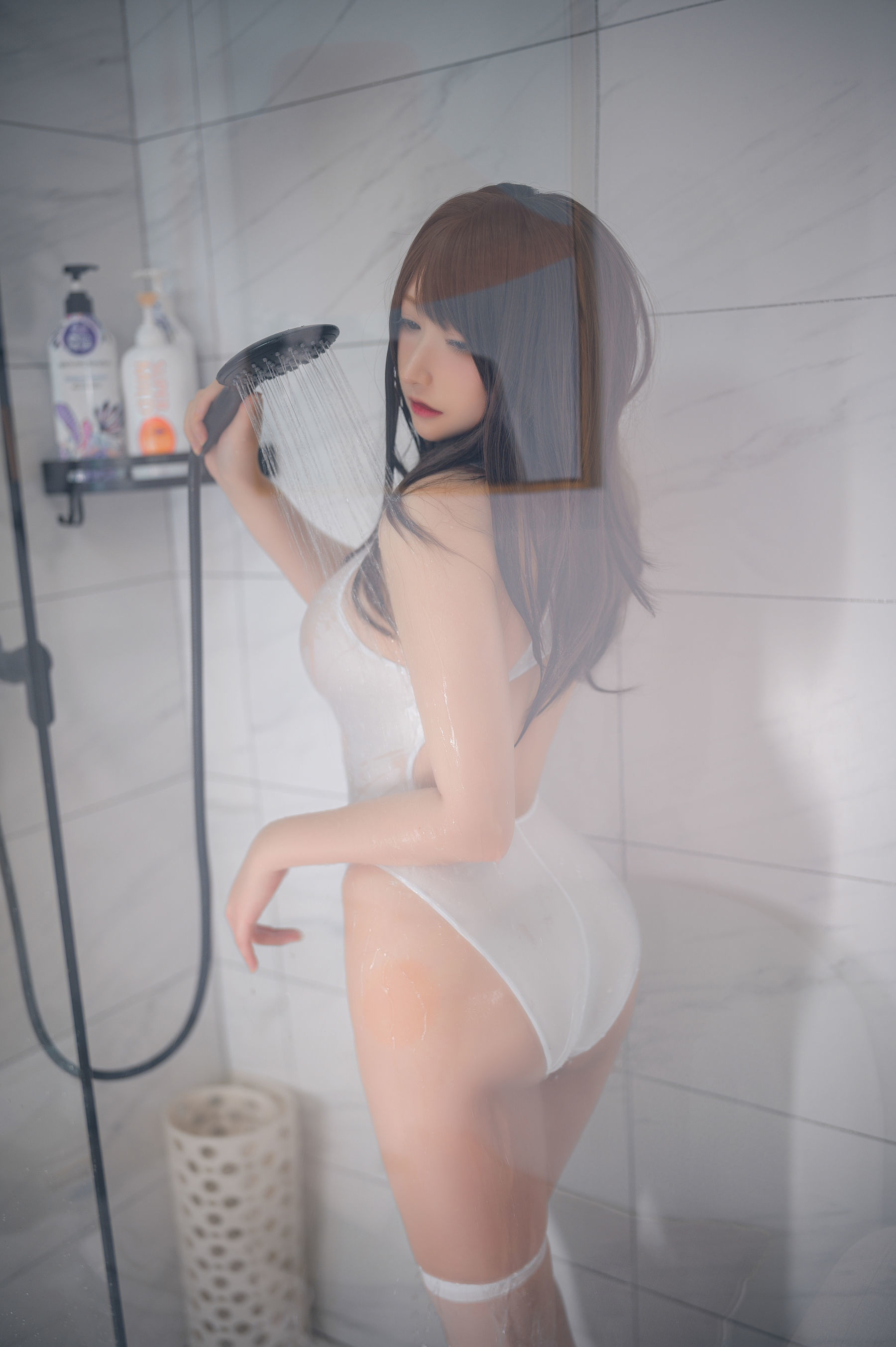 [网红COSER] 高颜值coser念念_D - 白色竞泳/(20P)