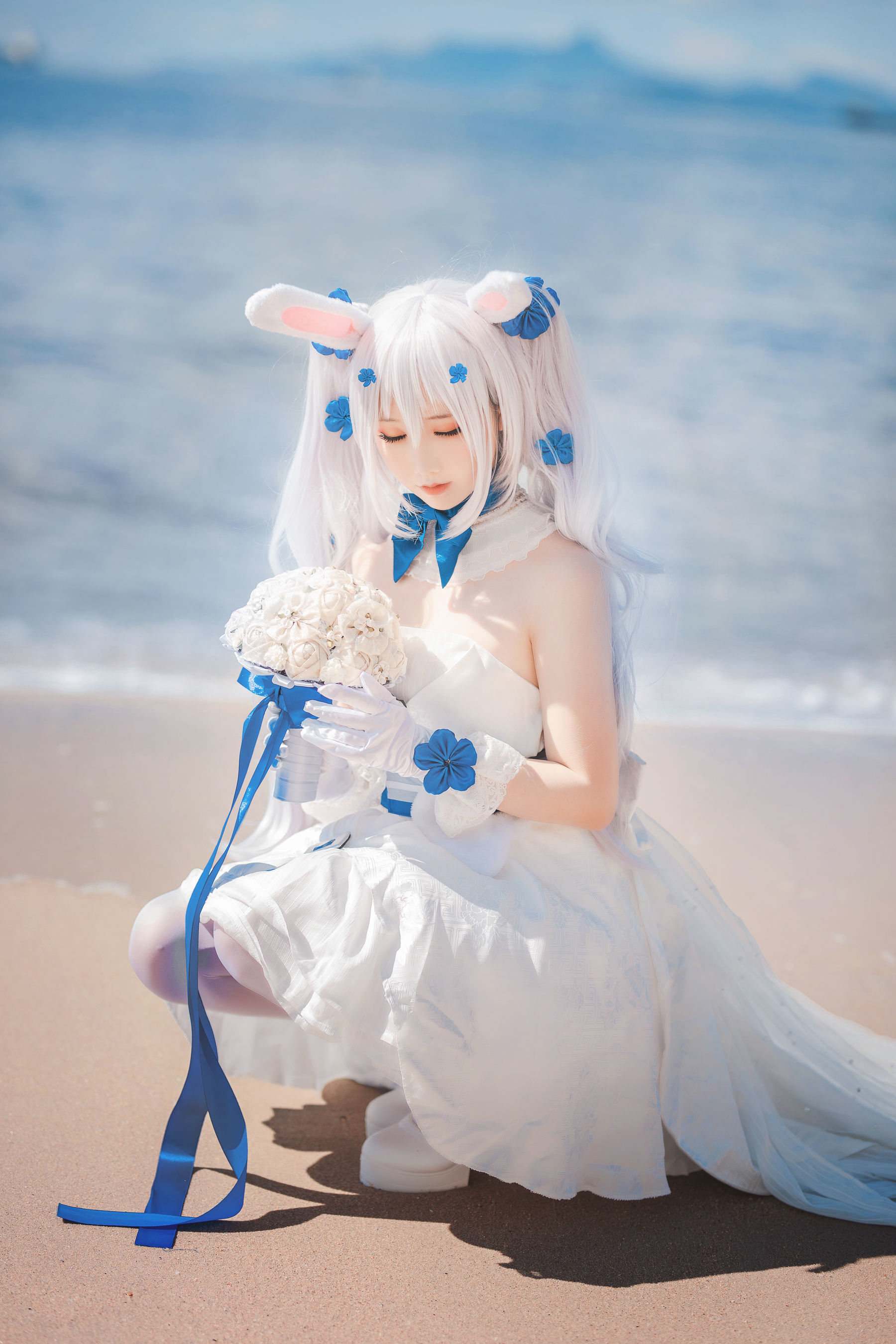 [网红COSER] 可爱人气Coser面饼仙儿 - 拉菲婚纱/(14P)