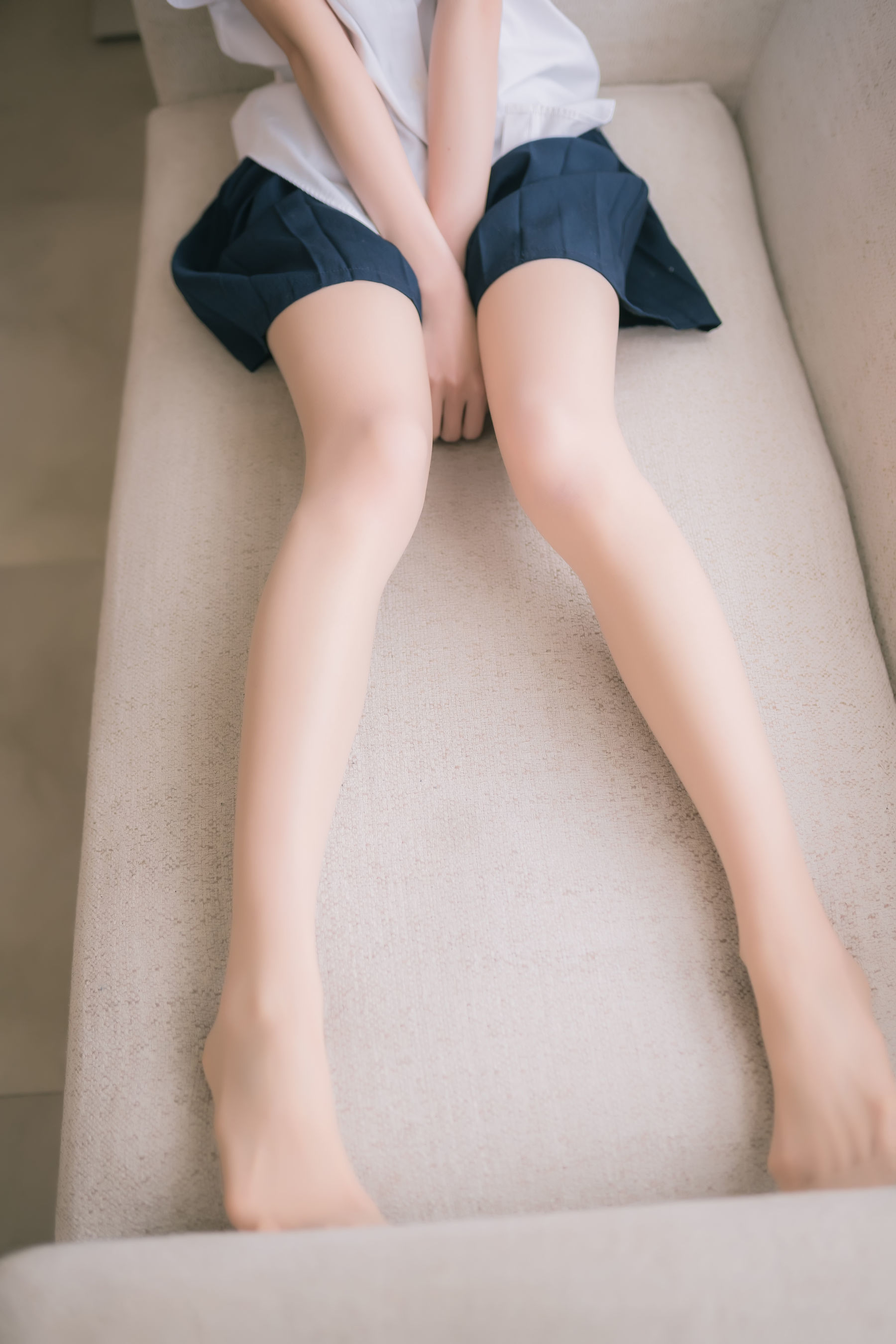 [网红COSER] 动漫博主Kitaro_绮太郎 - JK小姐姐/(48P)