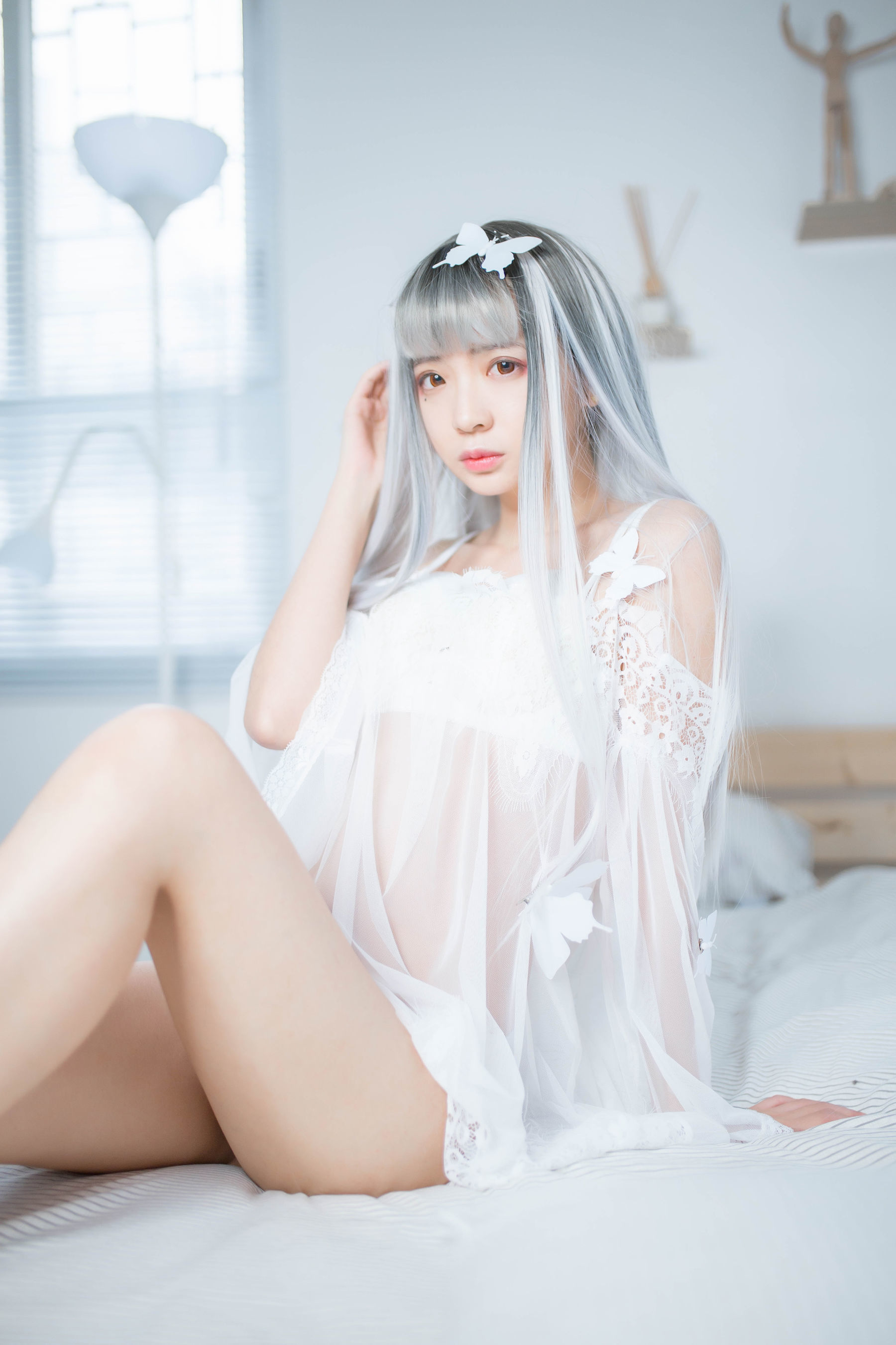 [网红COSER] 疯猫ss - 透明白纱/(33P)