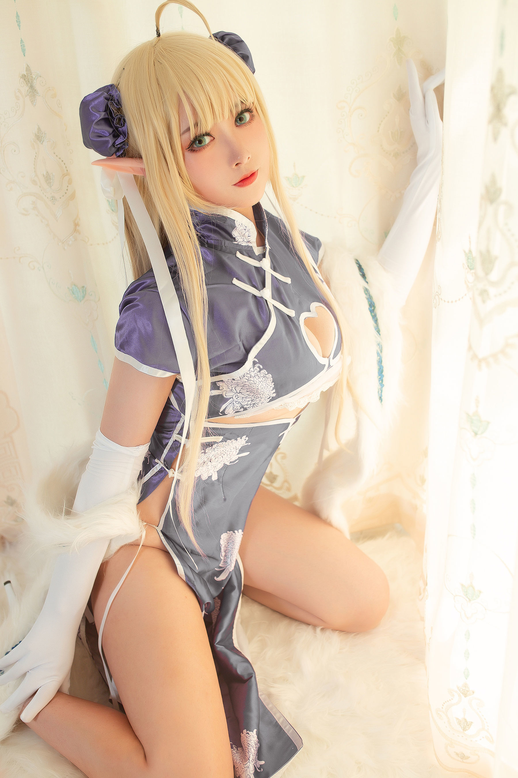 [网红COSER] 高颜值coser念念_D - 半人马旗袍/(22P)