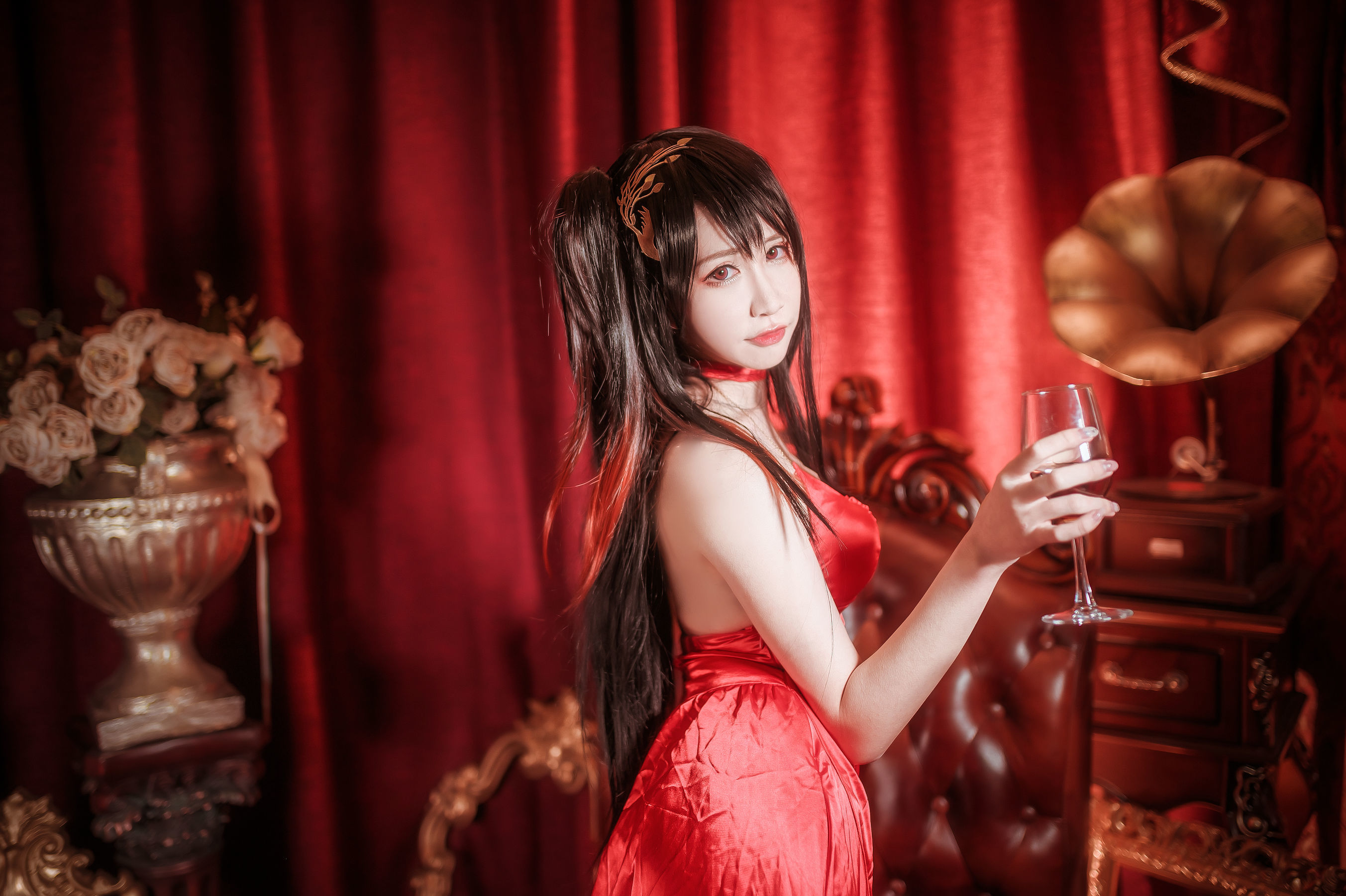 [网红COSER] 动漫博主阮邑_Fairy - 大凤礼服/(20P)