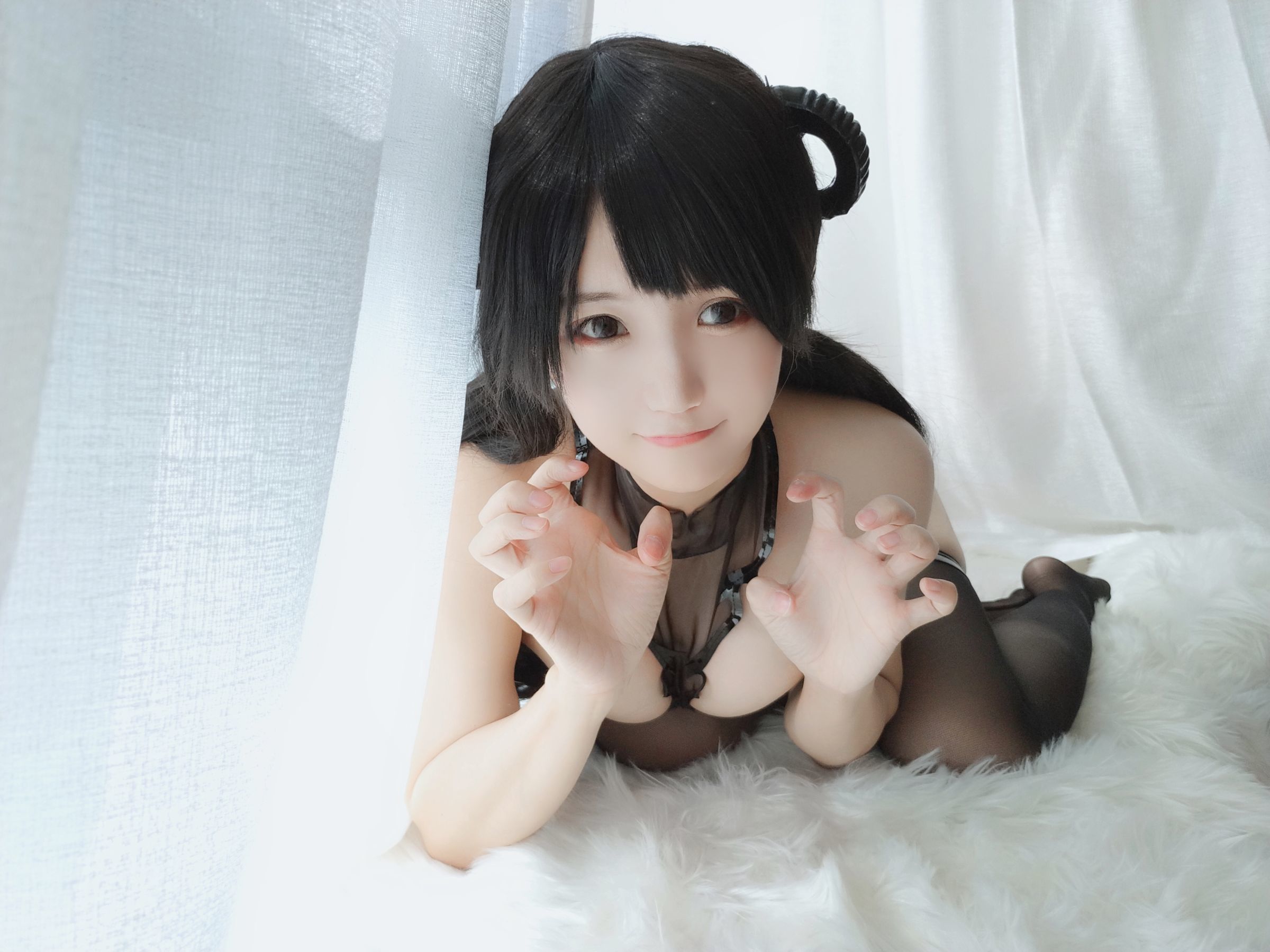 [网红COSER] 动漫博主小仓千代w - 魅魔1/(32P)