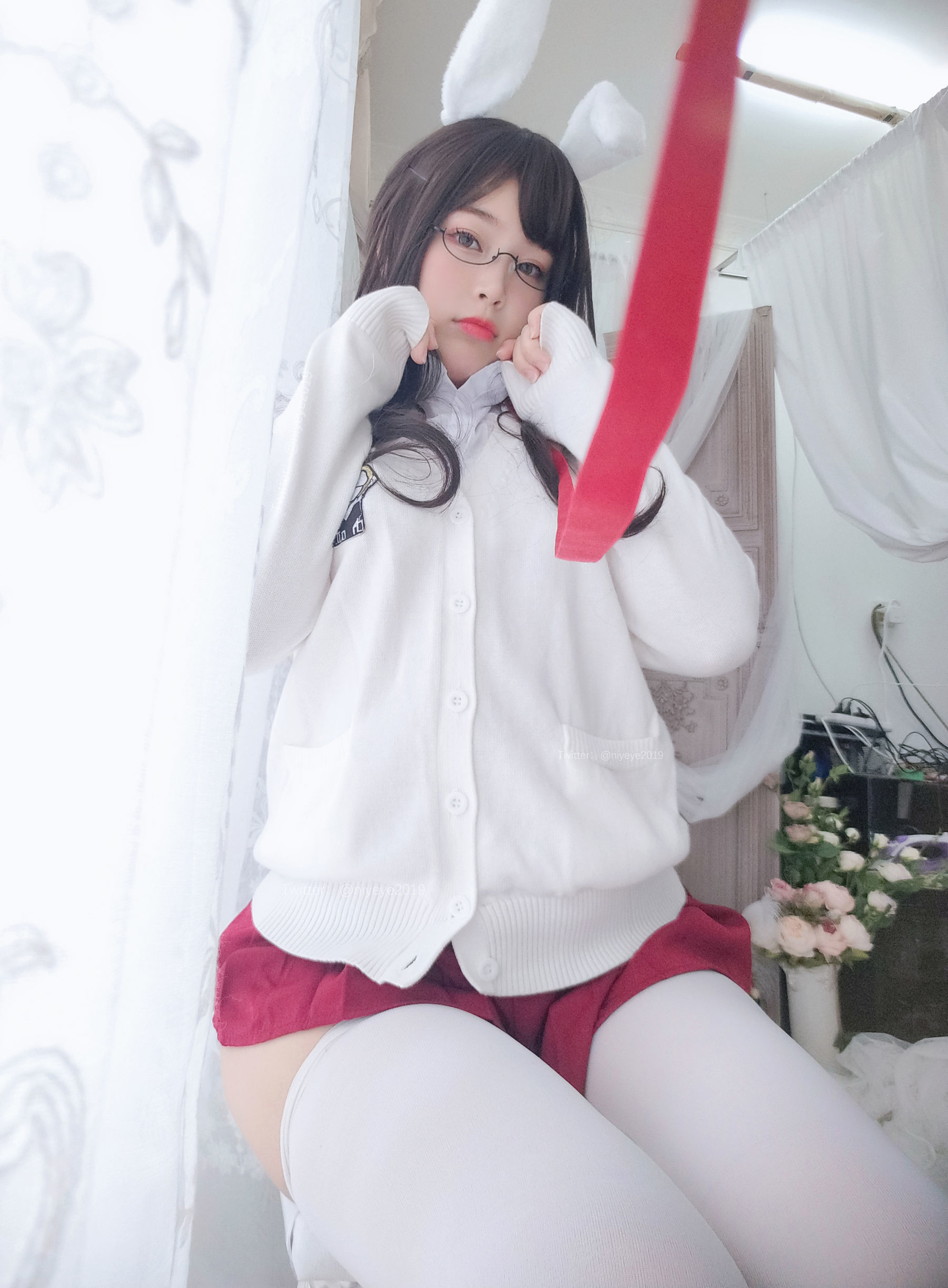 [网红COSER] 萌系小姐姐-白烨- - 发情期/(70P)