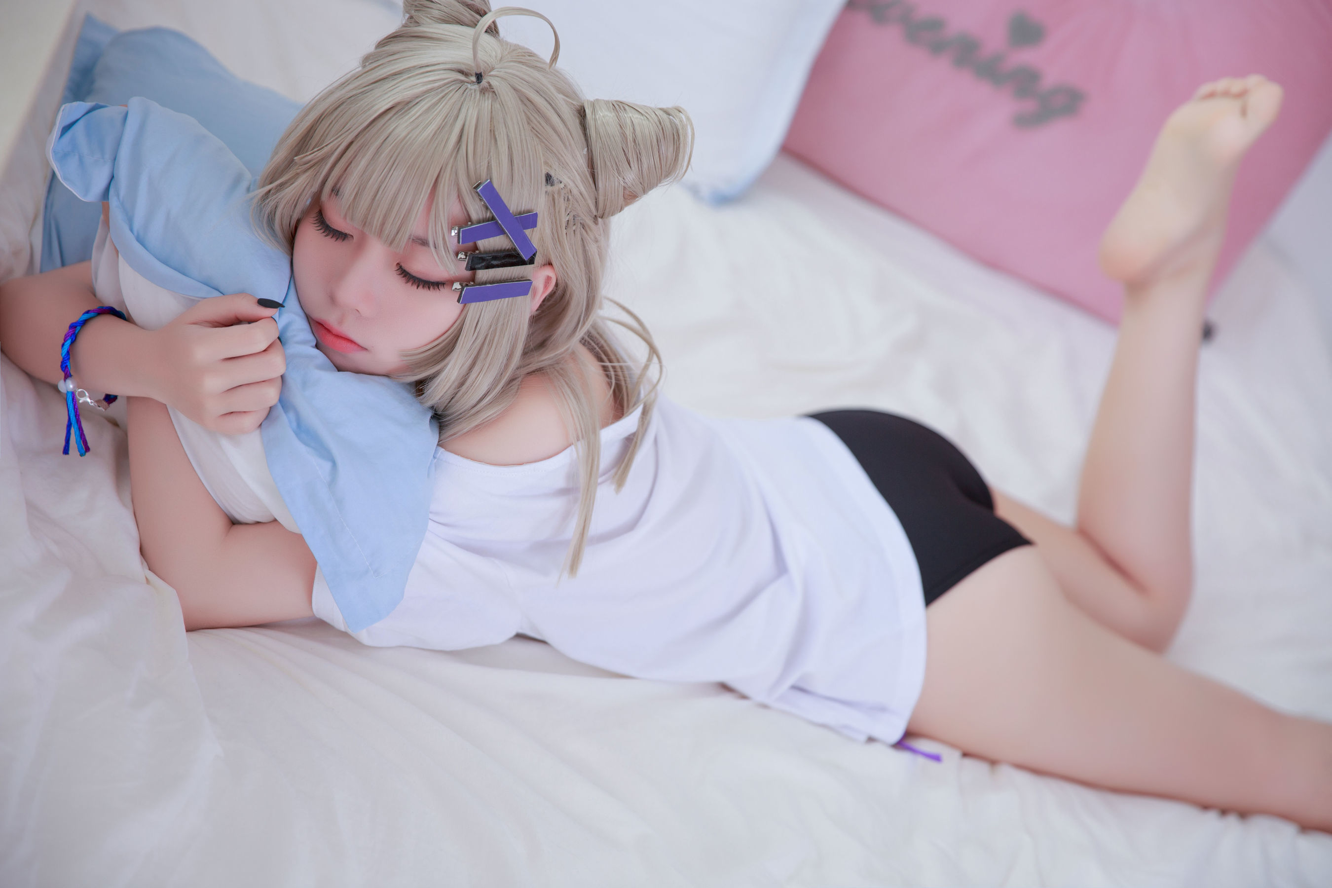 [网红COSER] 动漫博主G44不会受伤 - AA12/(20P)