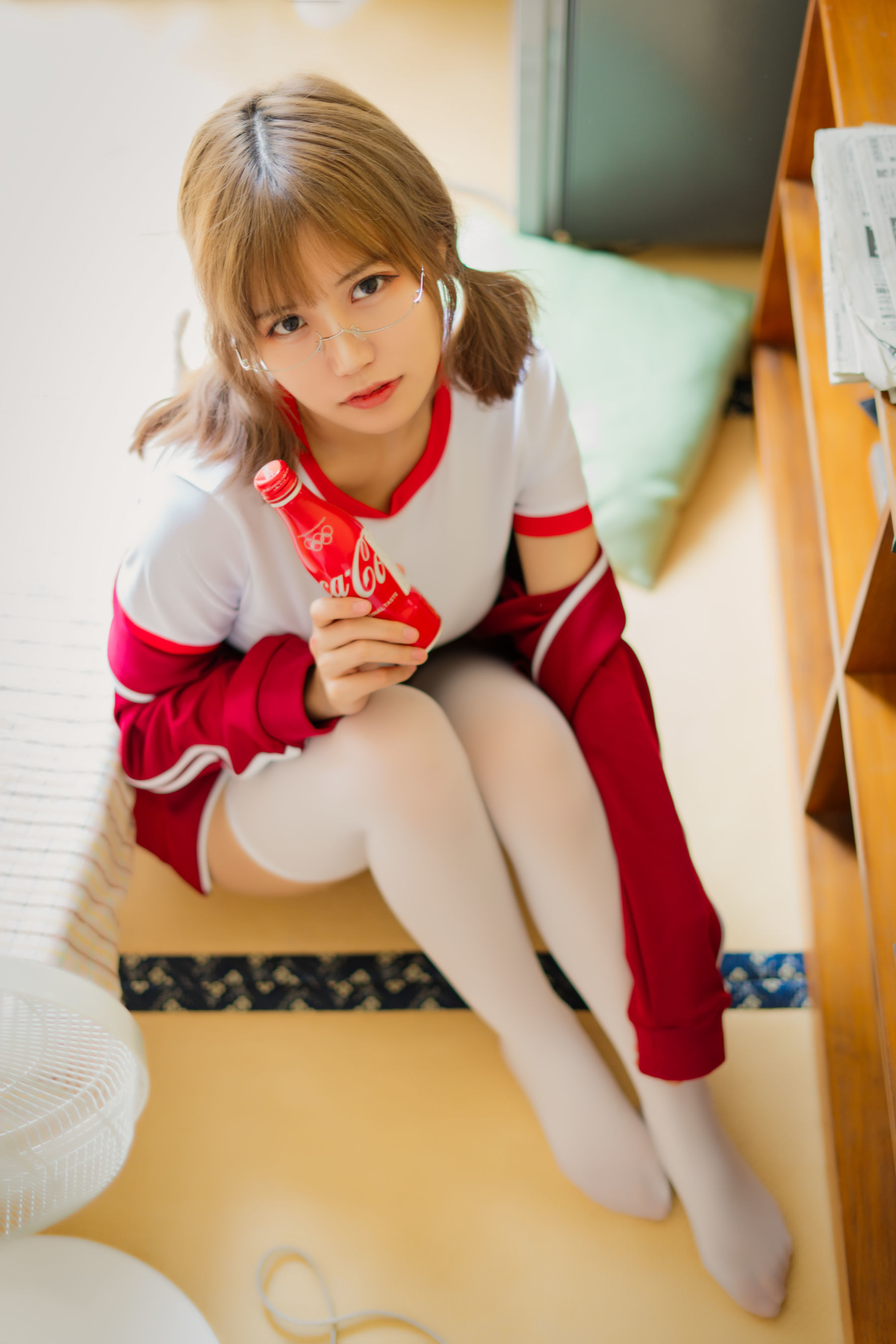 [网红COSER] 动漫博主小仓千代w - 红色体操服/(48P)