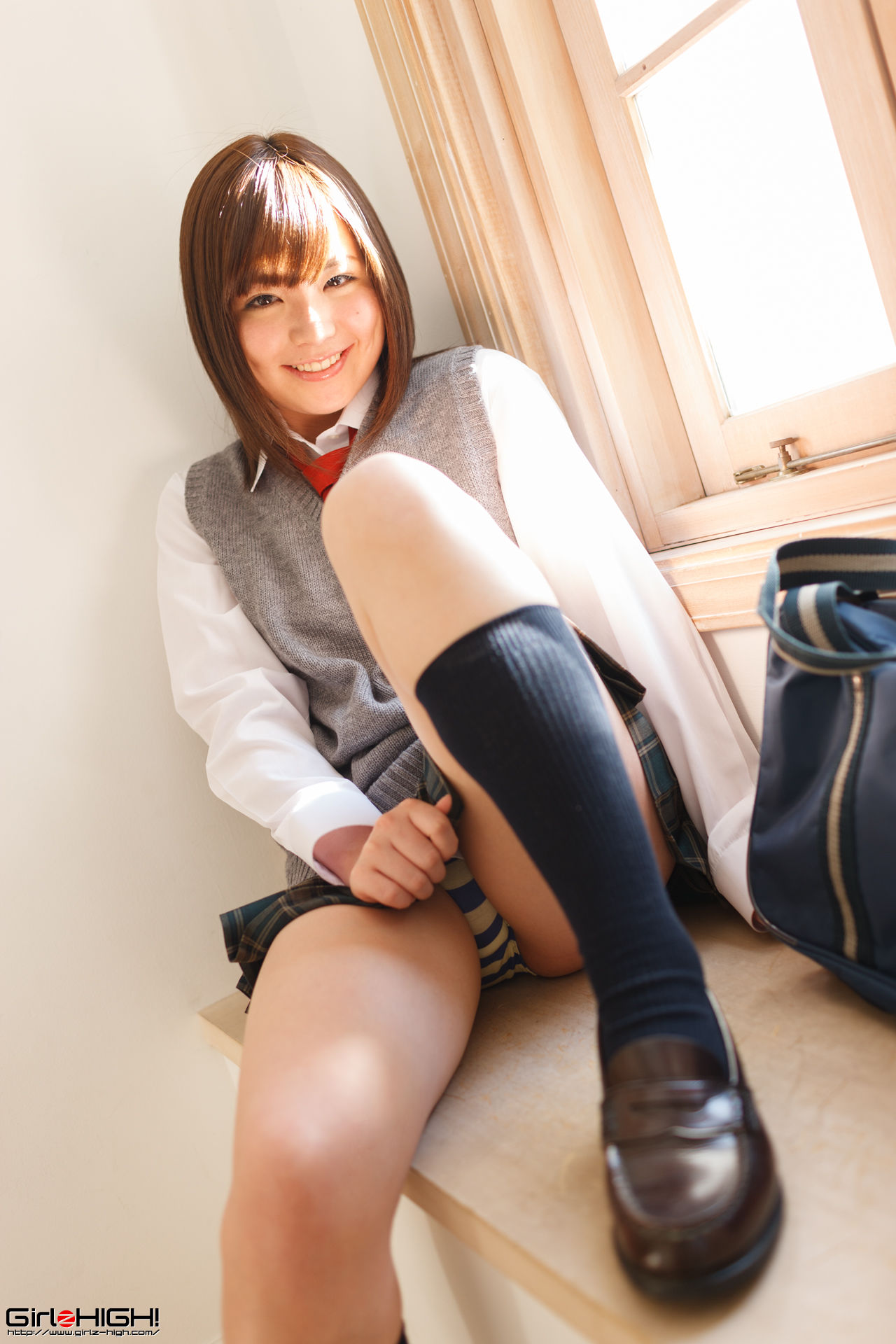 Riina Yoshimi 吉見りぃな [Girlz-High] #g024 Gravure Gallery 02/(40P)